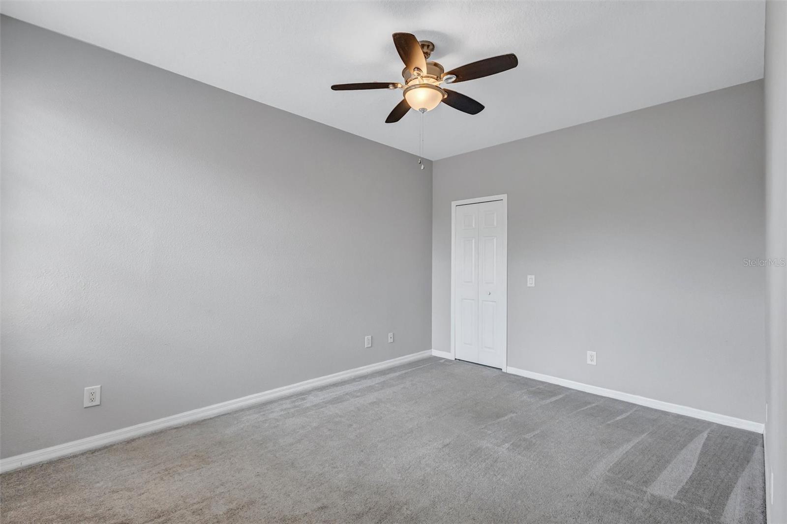 8228 VILLA GRANDE CT