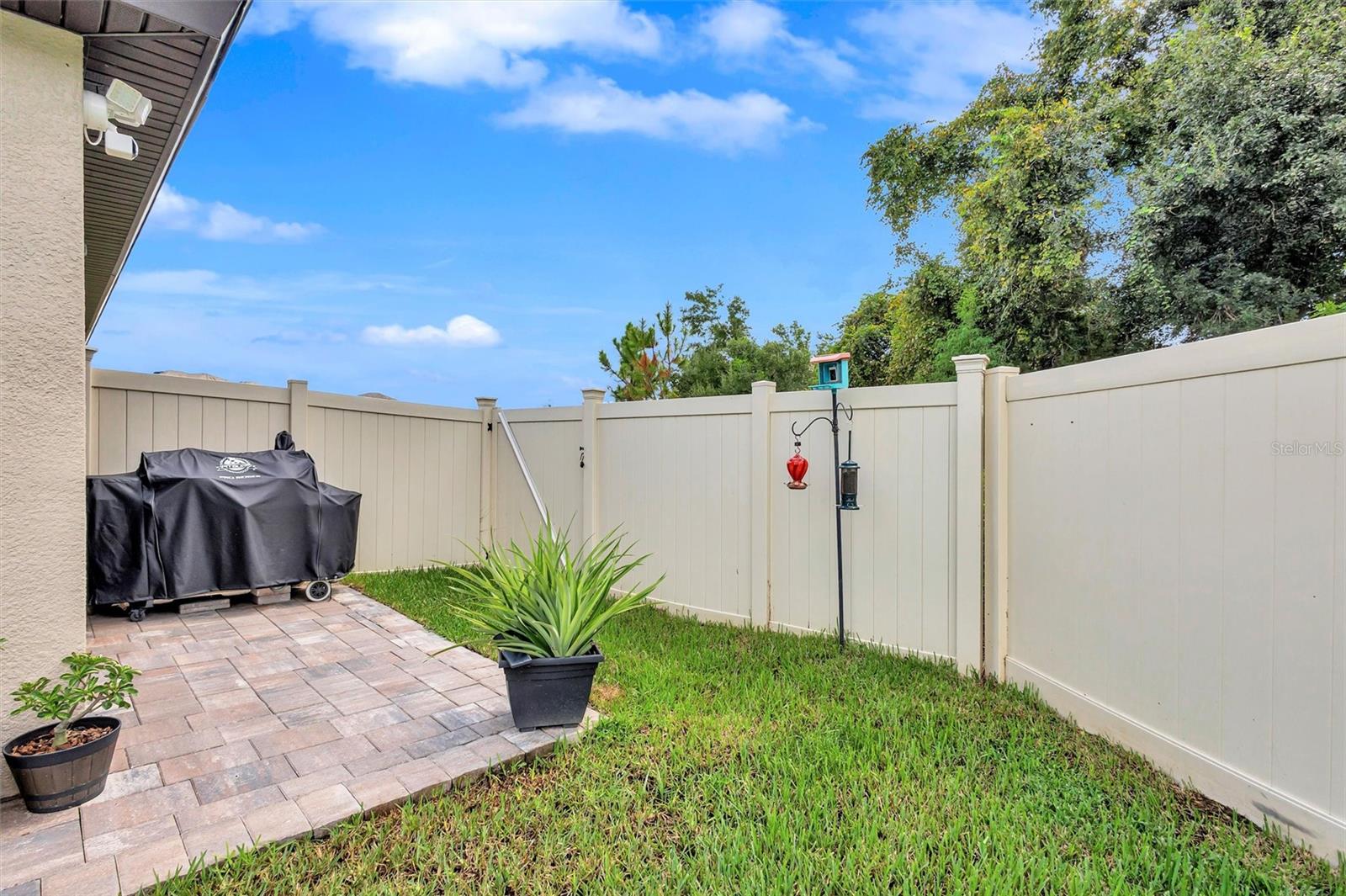 12717 OAK HILL WAY