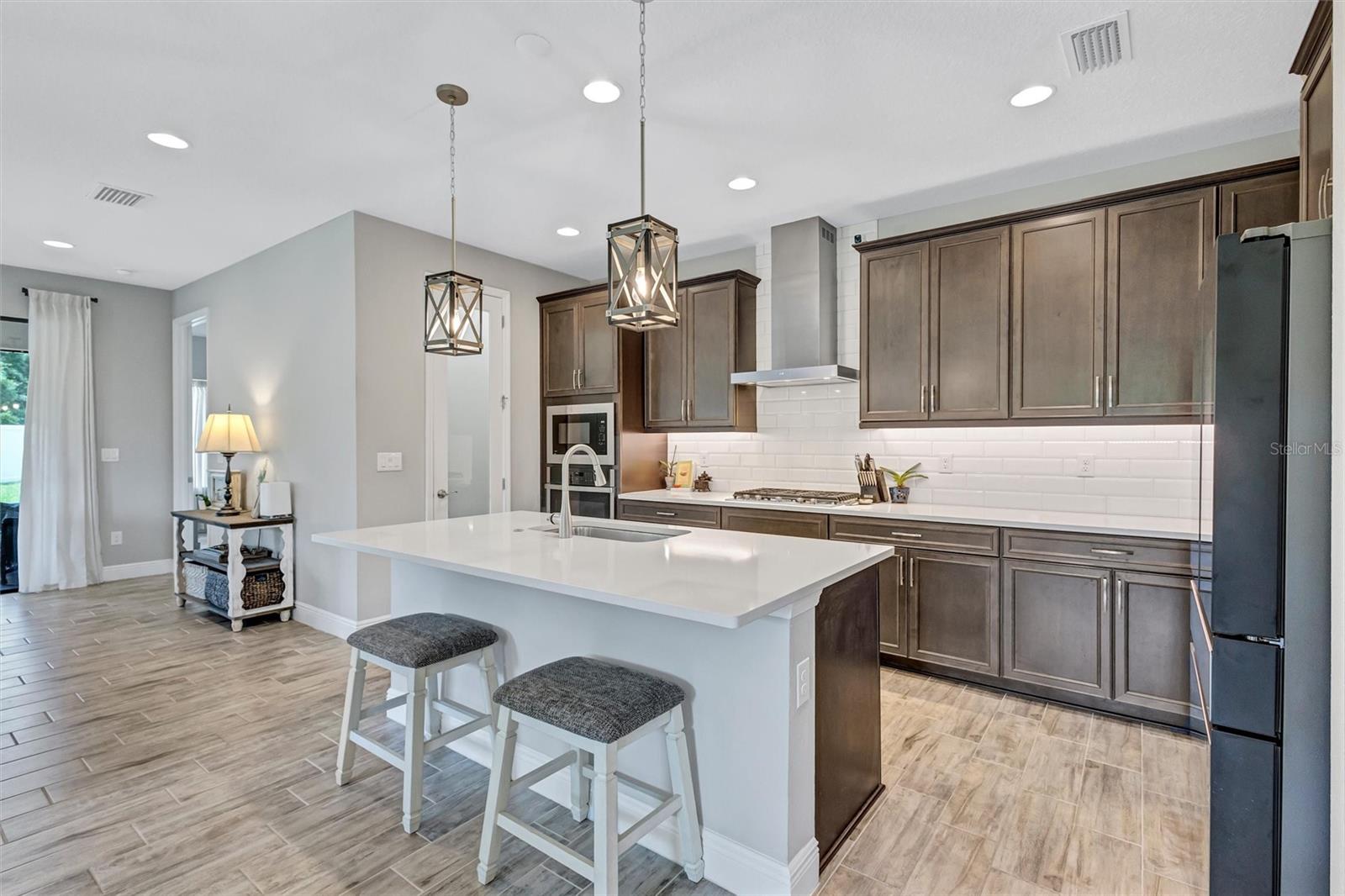 12717 OAK HILL WAY