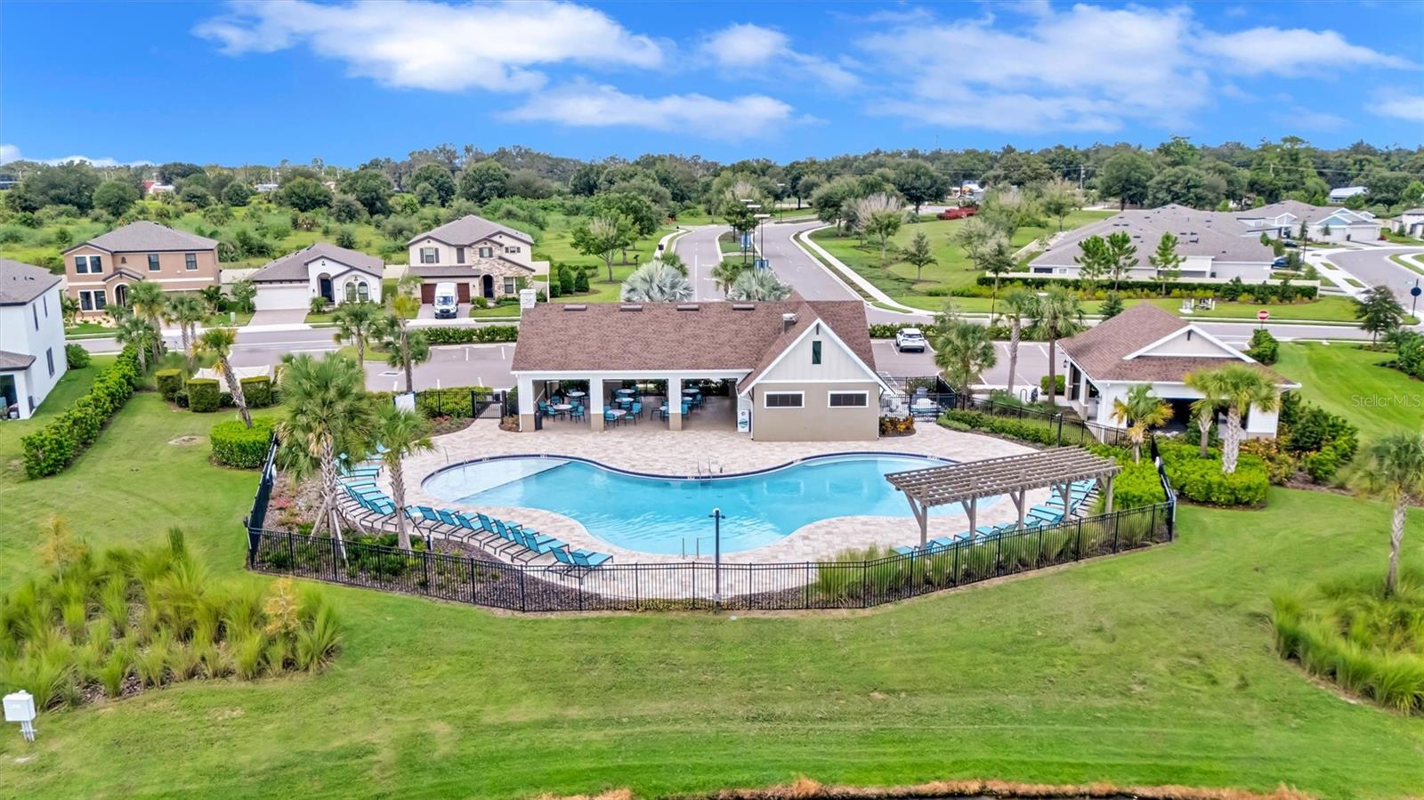 12717 OAK HILL WAY