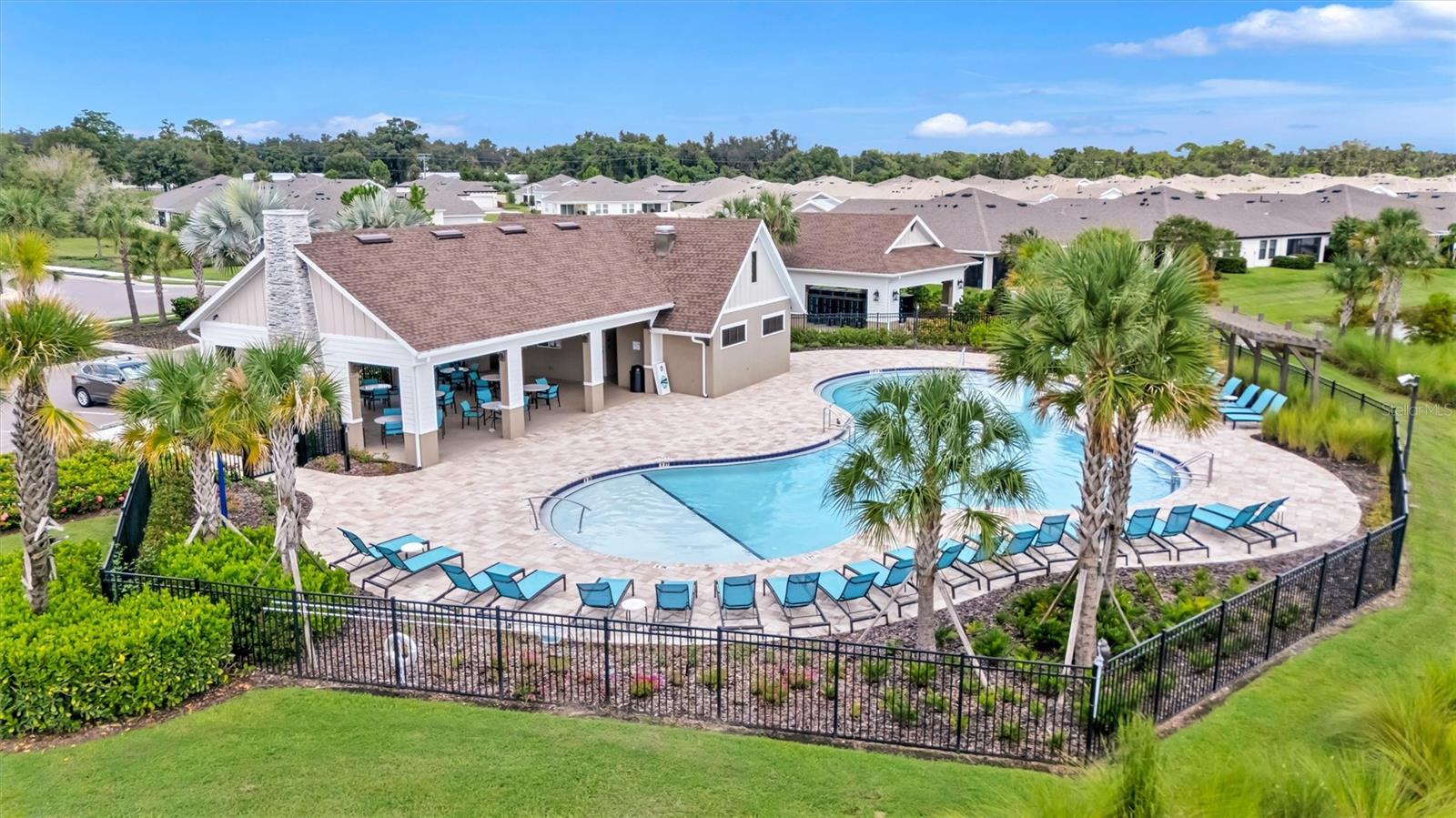 12717 OAK HILL WAY