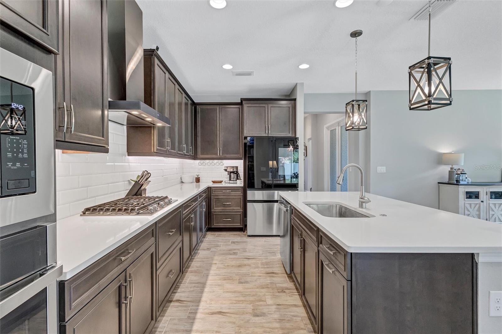 12717 OAK HILL WAY