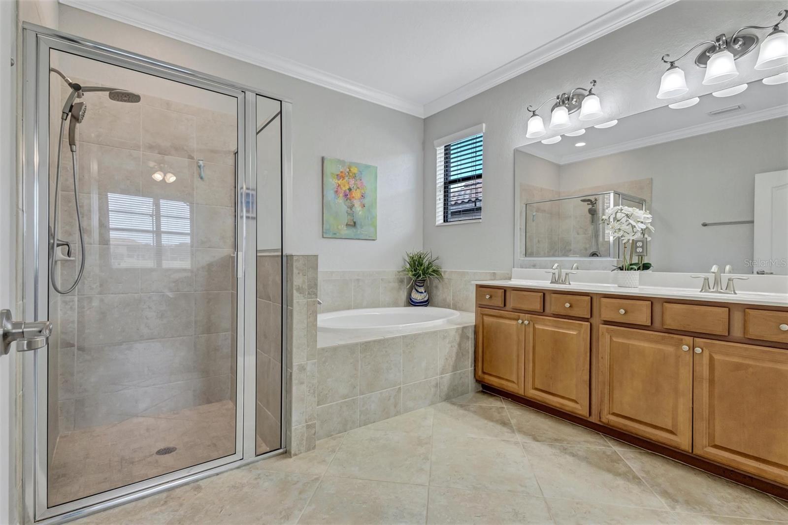 6832 WILD LAKE TER