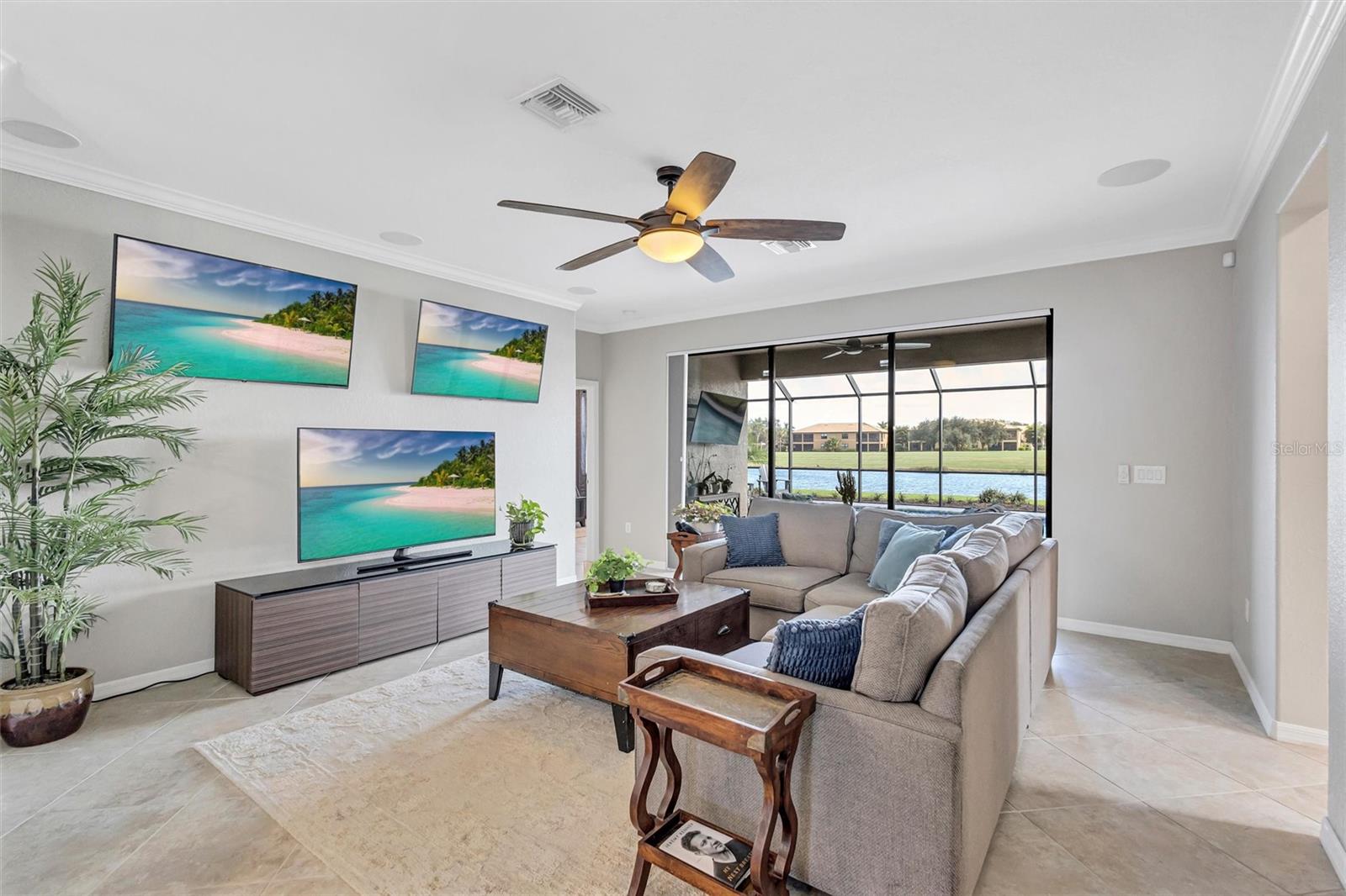 6832 WILD LAKE TER