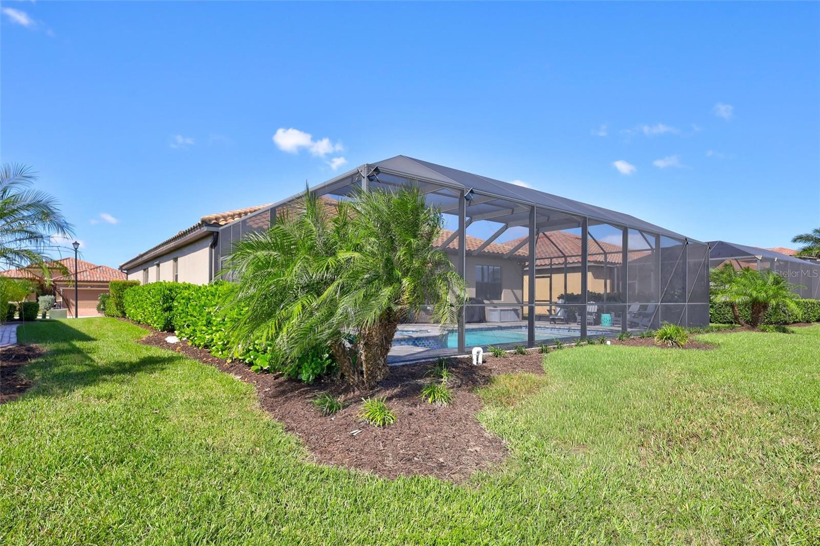 6832 WILD LAKE TER