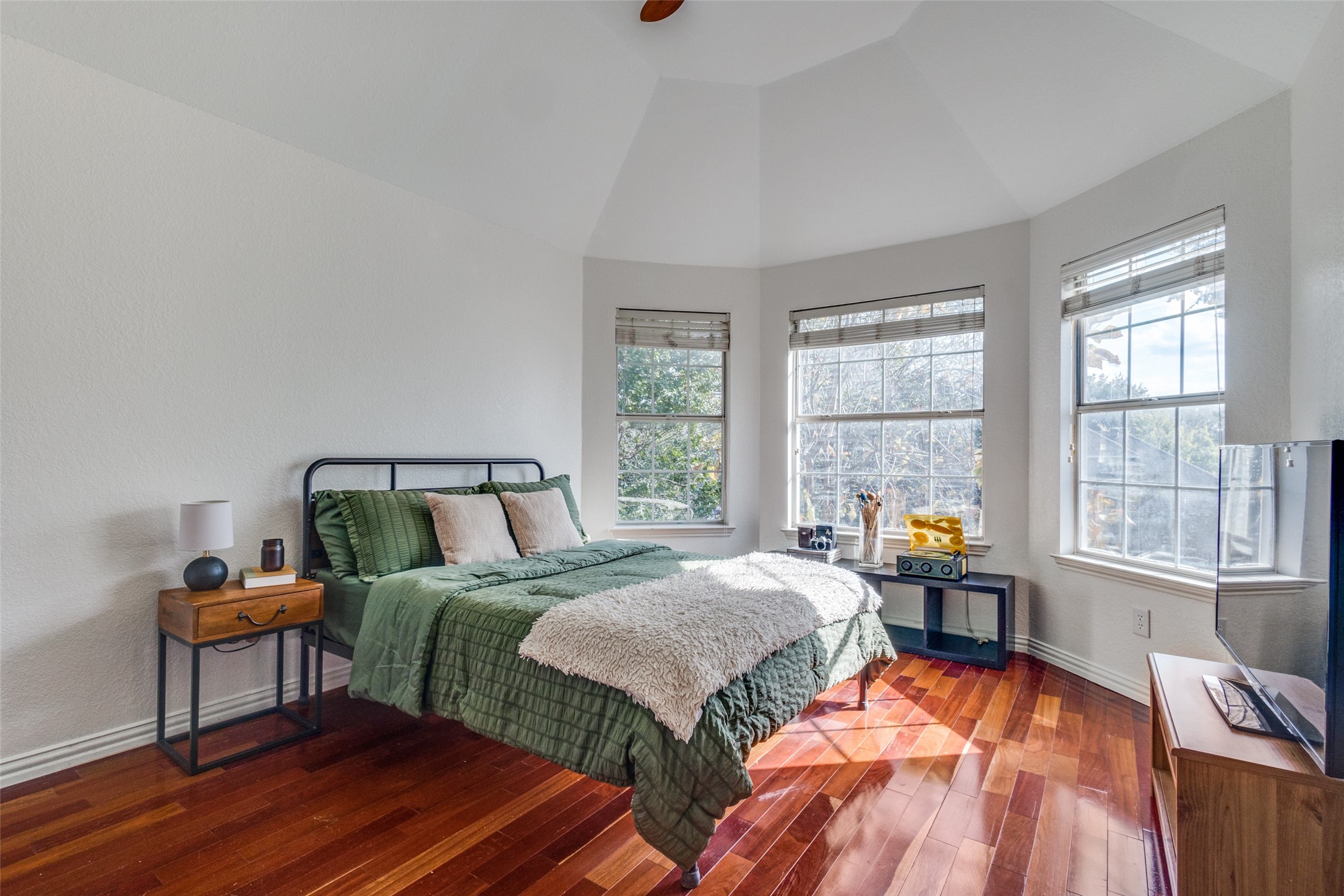 2313 Misty Trail Lane