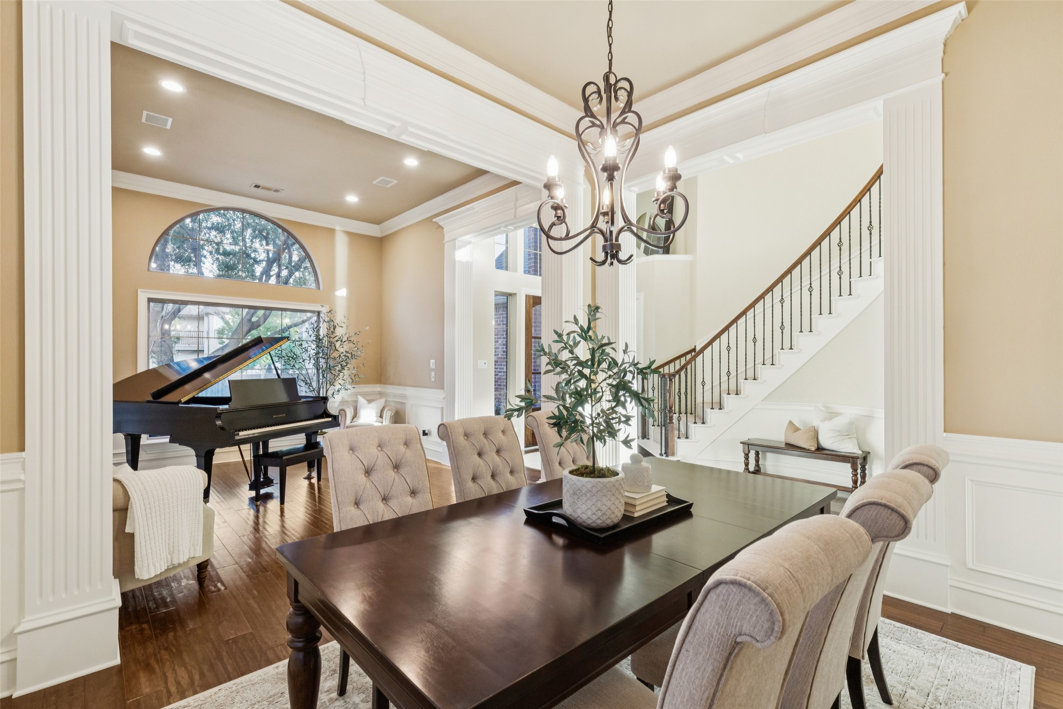 4213 Auburn Drive