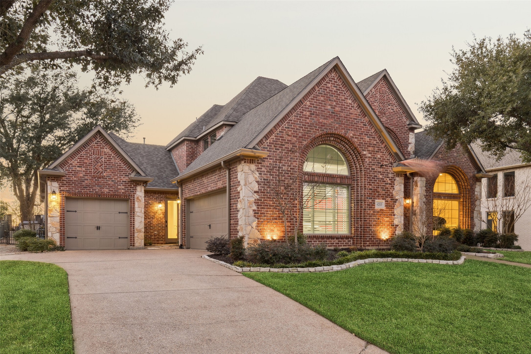4213 Auburn Drive