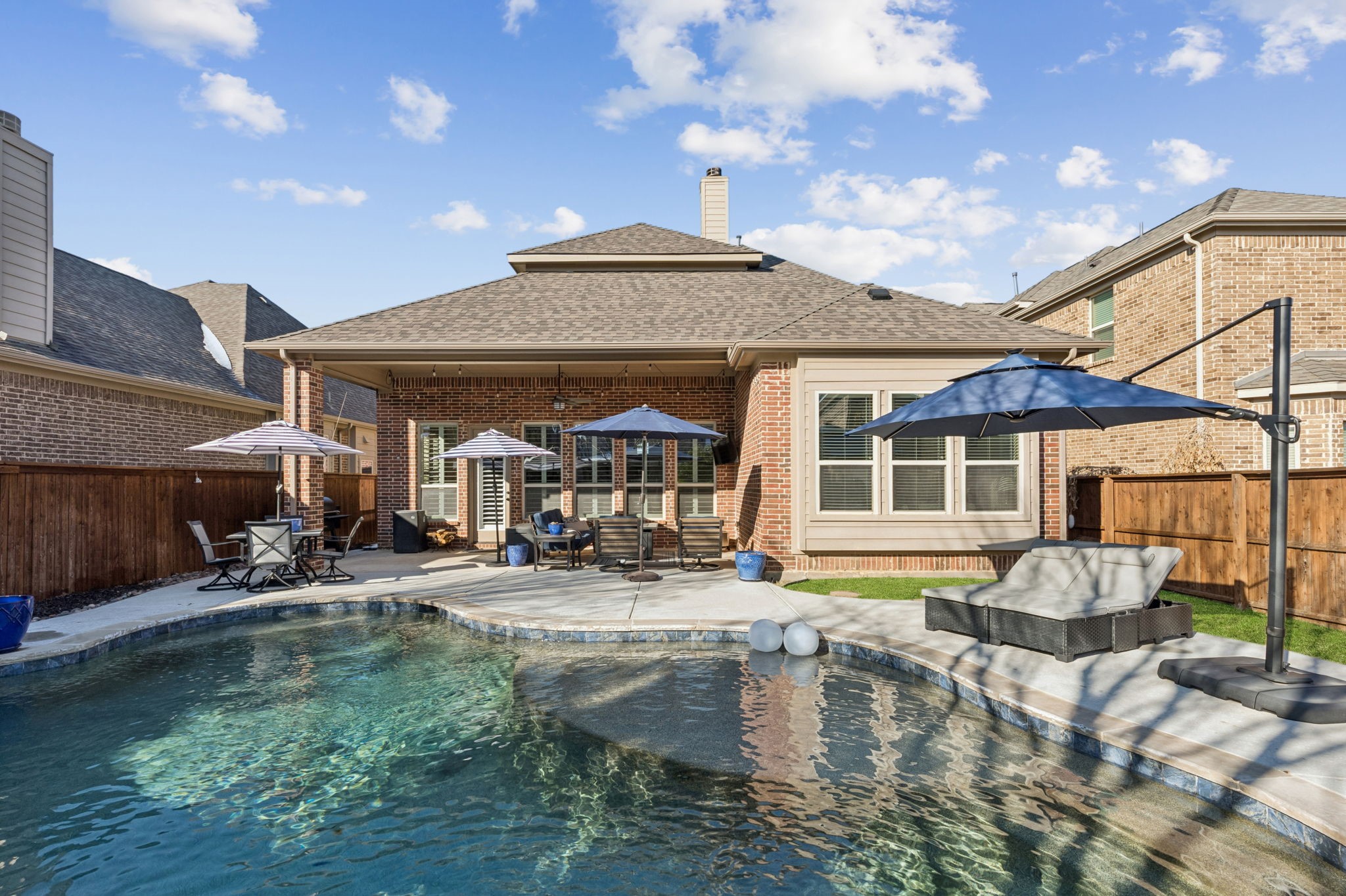 1832 Seminole Lane