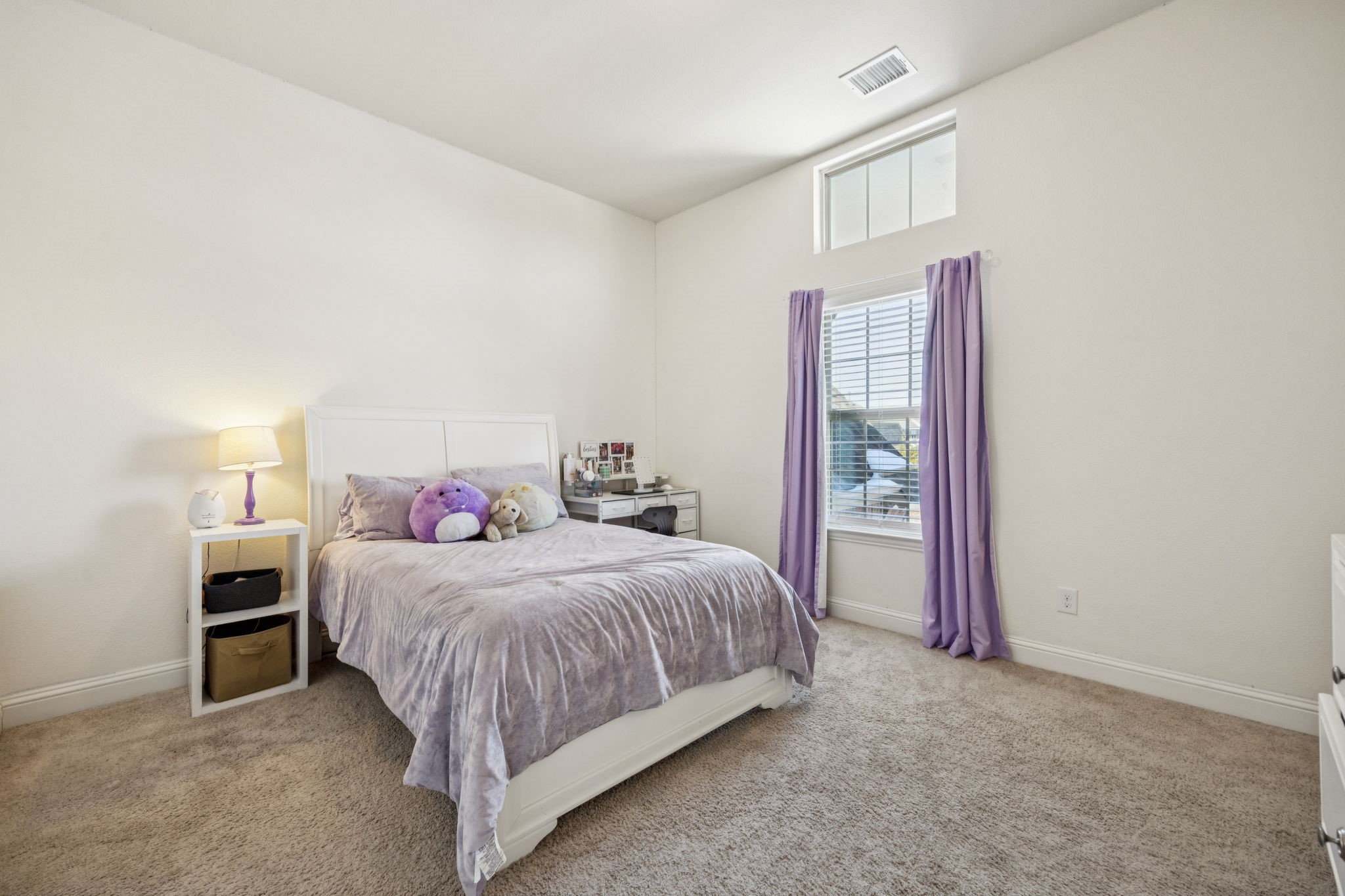 1832 Seminole Lane