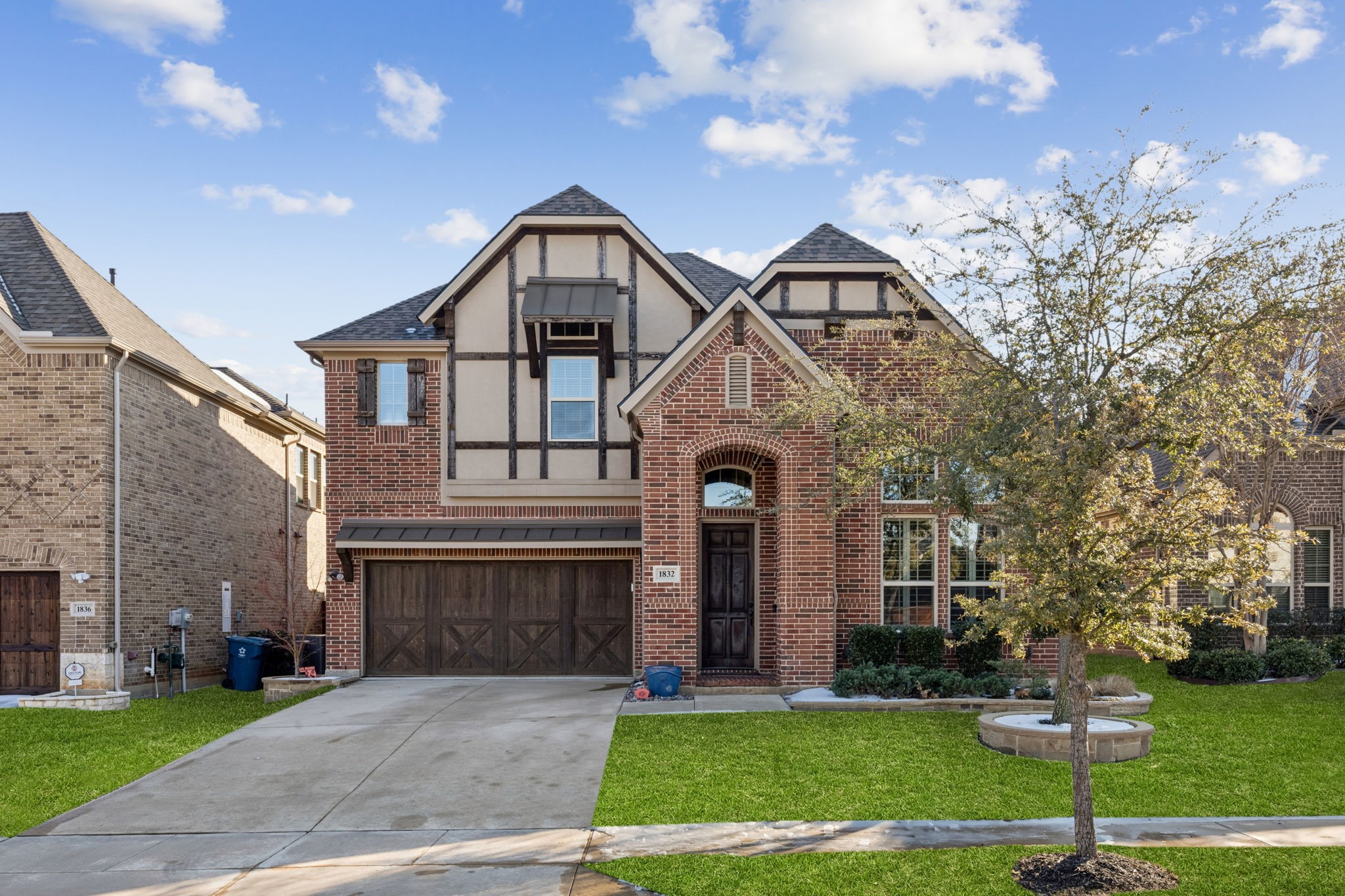 1832 Seminole Lane