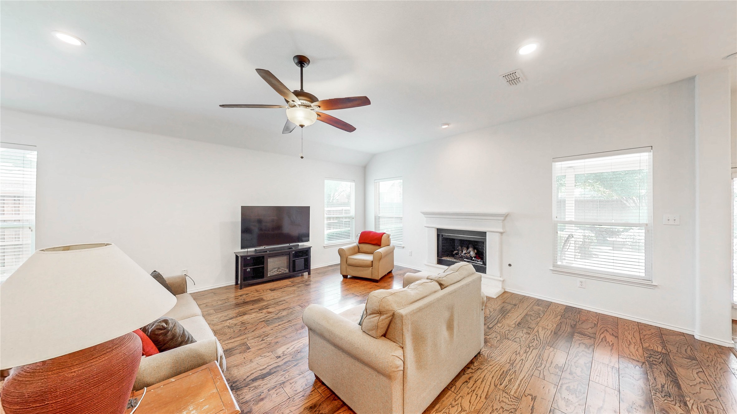 5900 Lavon Drive