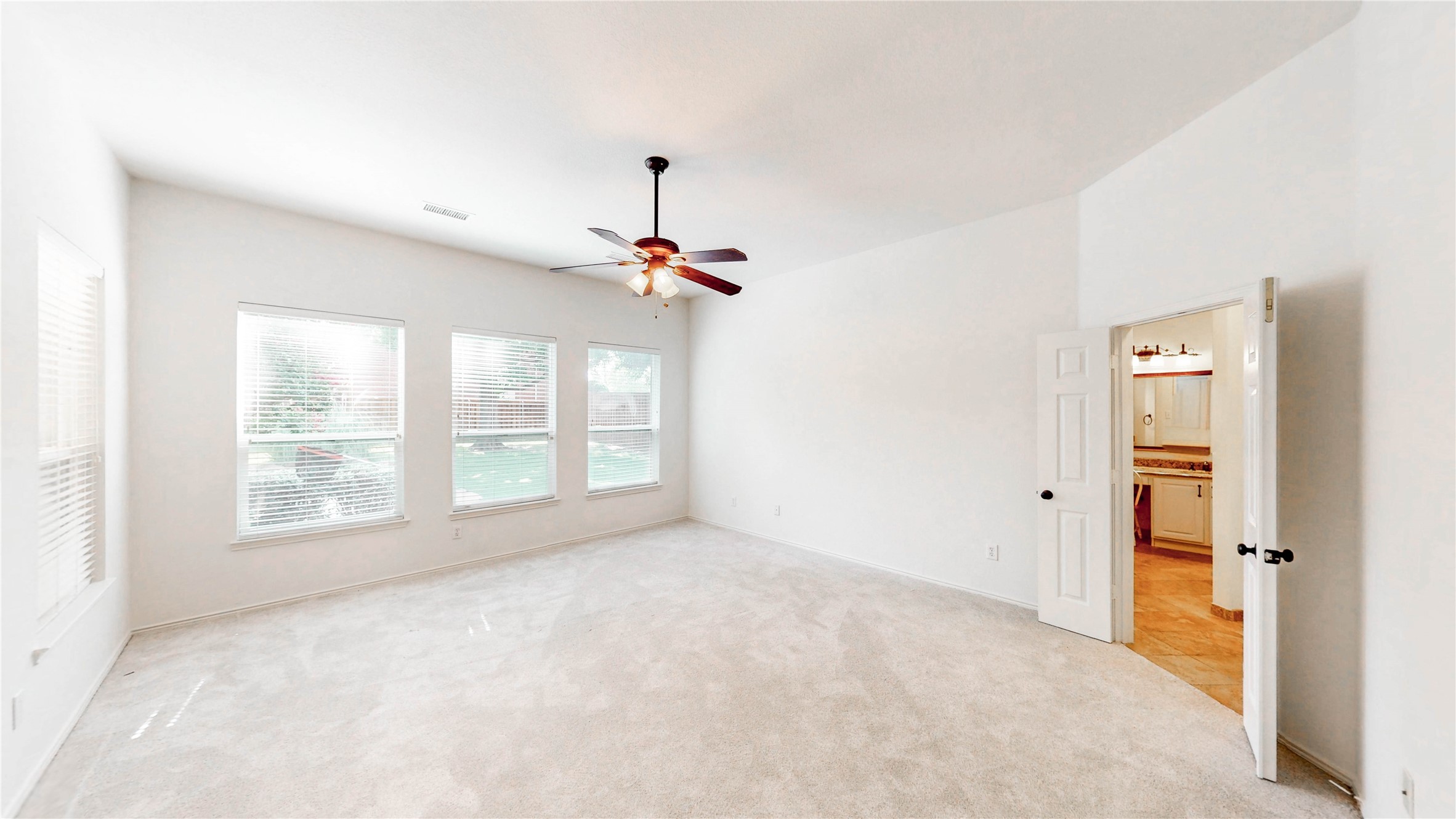 5900 Lavon Drive