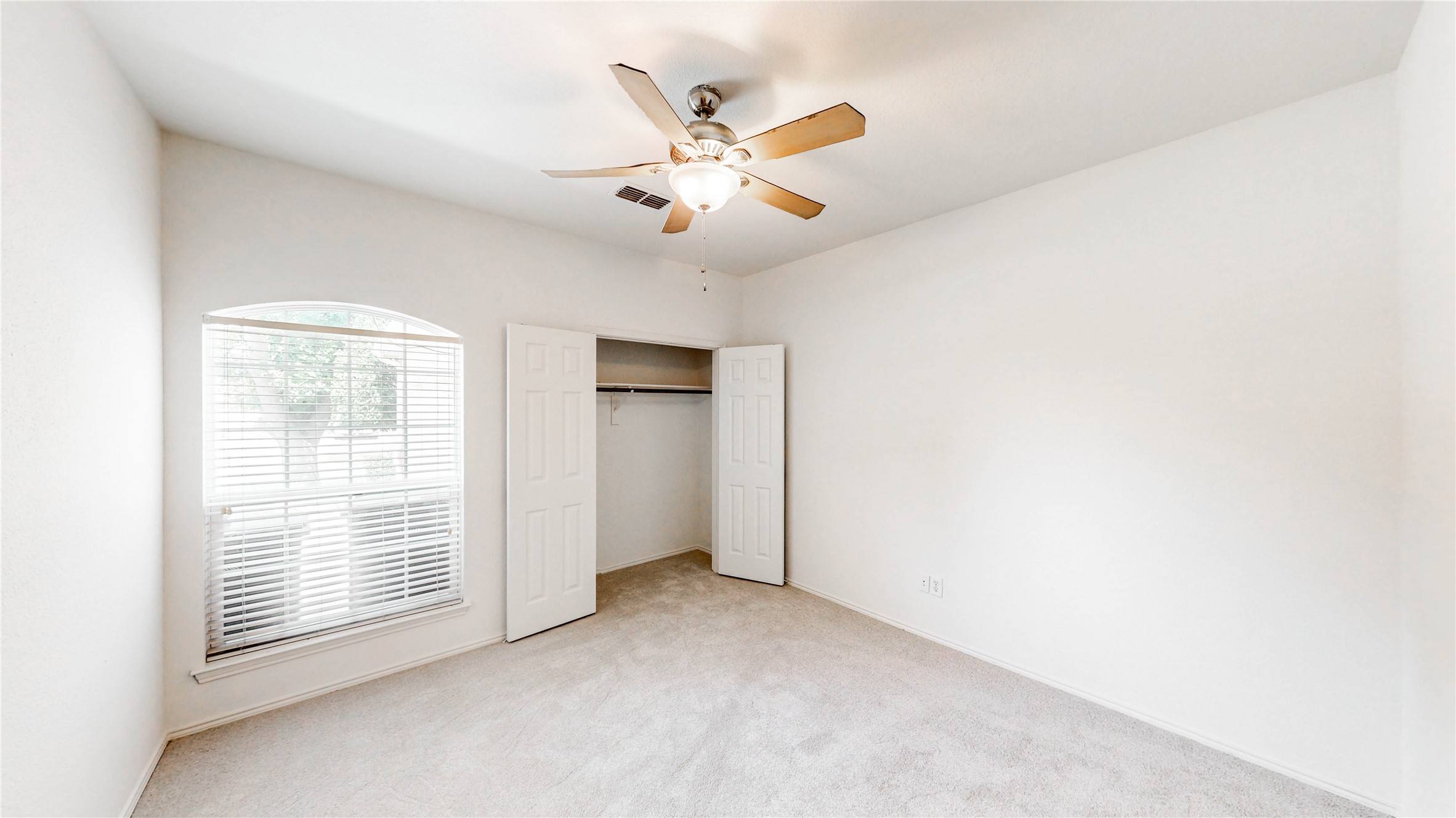 5900 Lavon Drive
