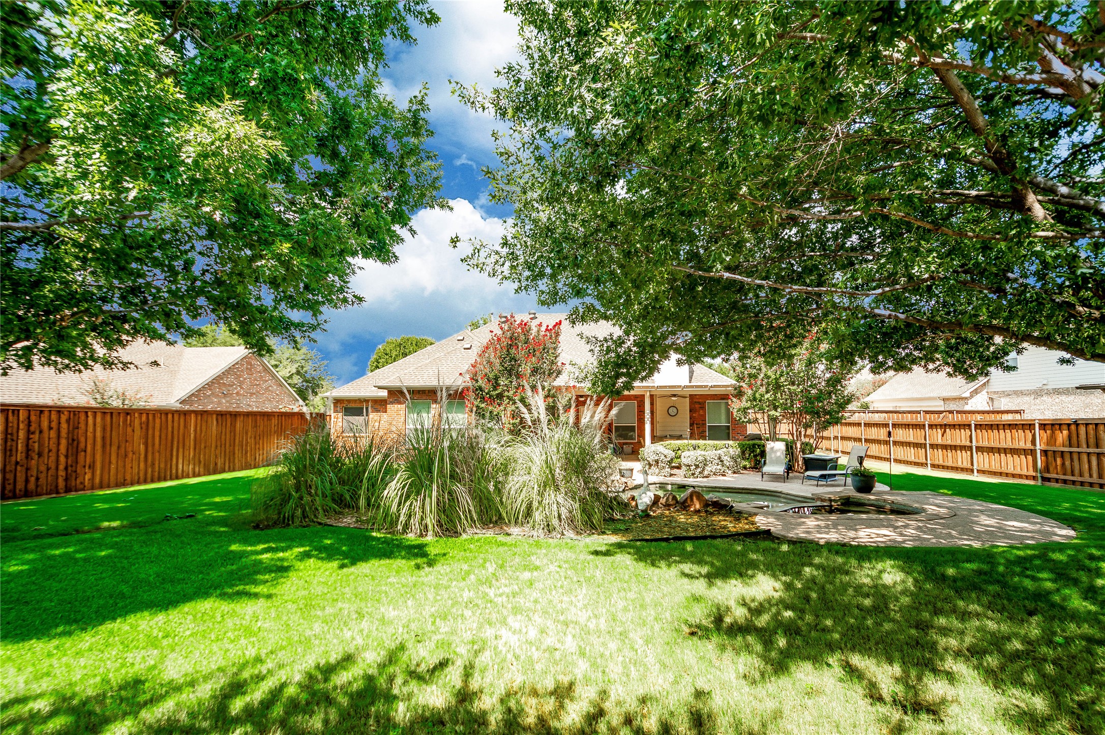 5900 Lavon Drive