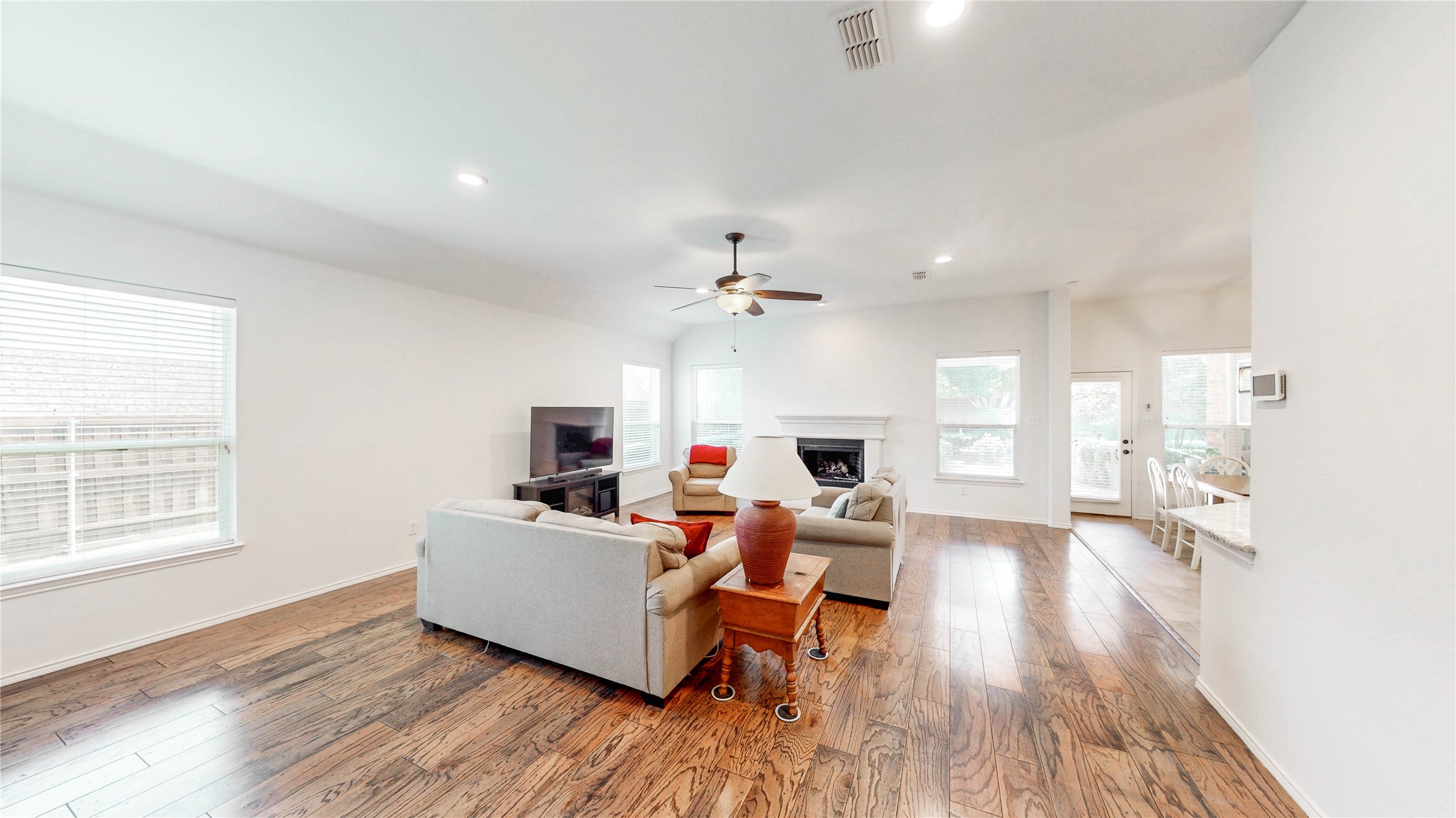 5900 Lavon Drive