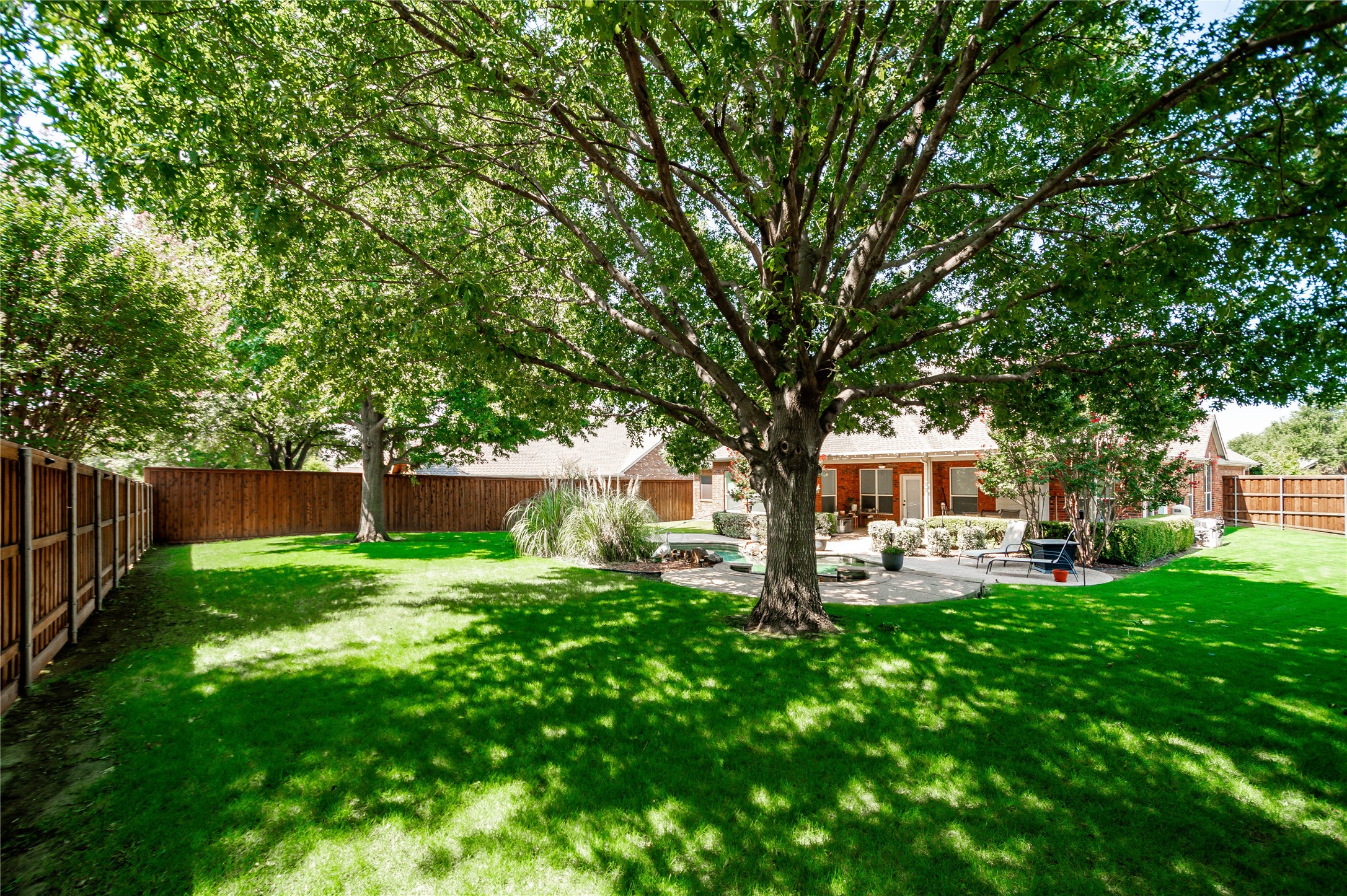 5900 Lavon Drive