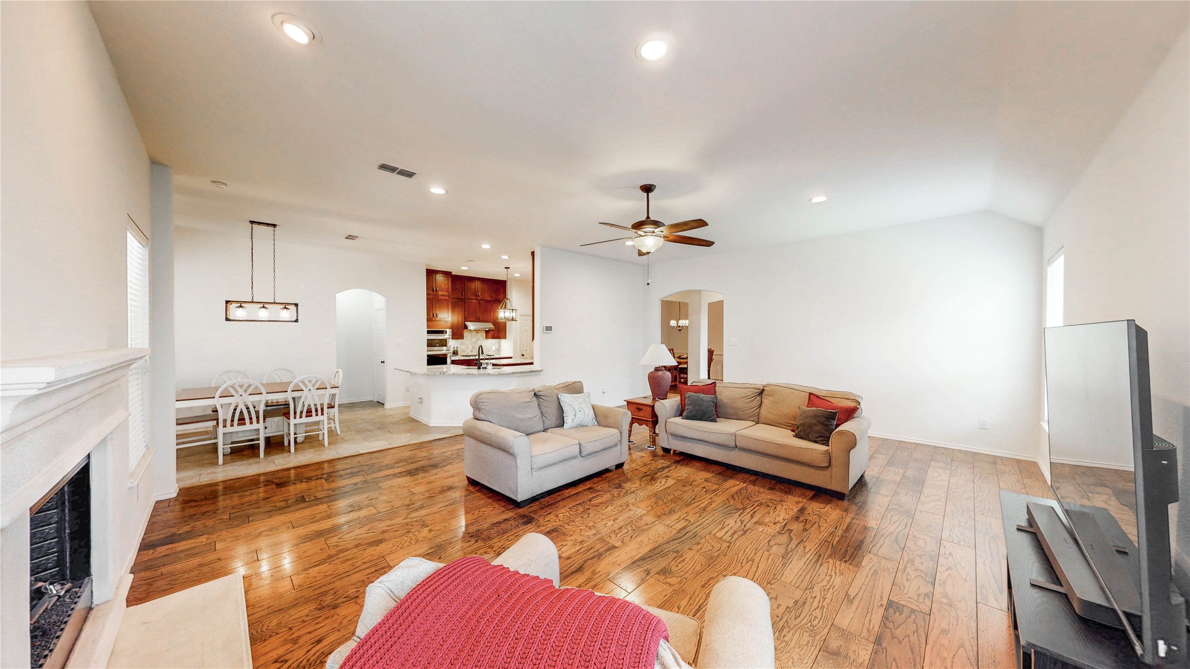 5900 Lavon Drive