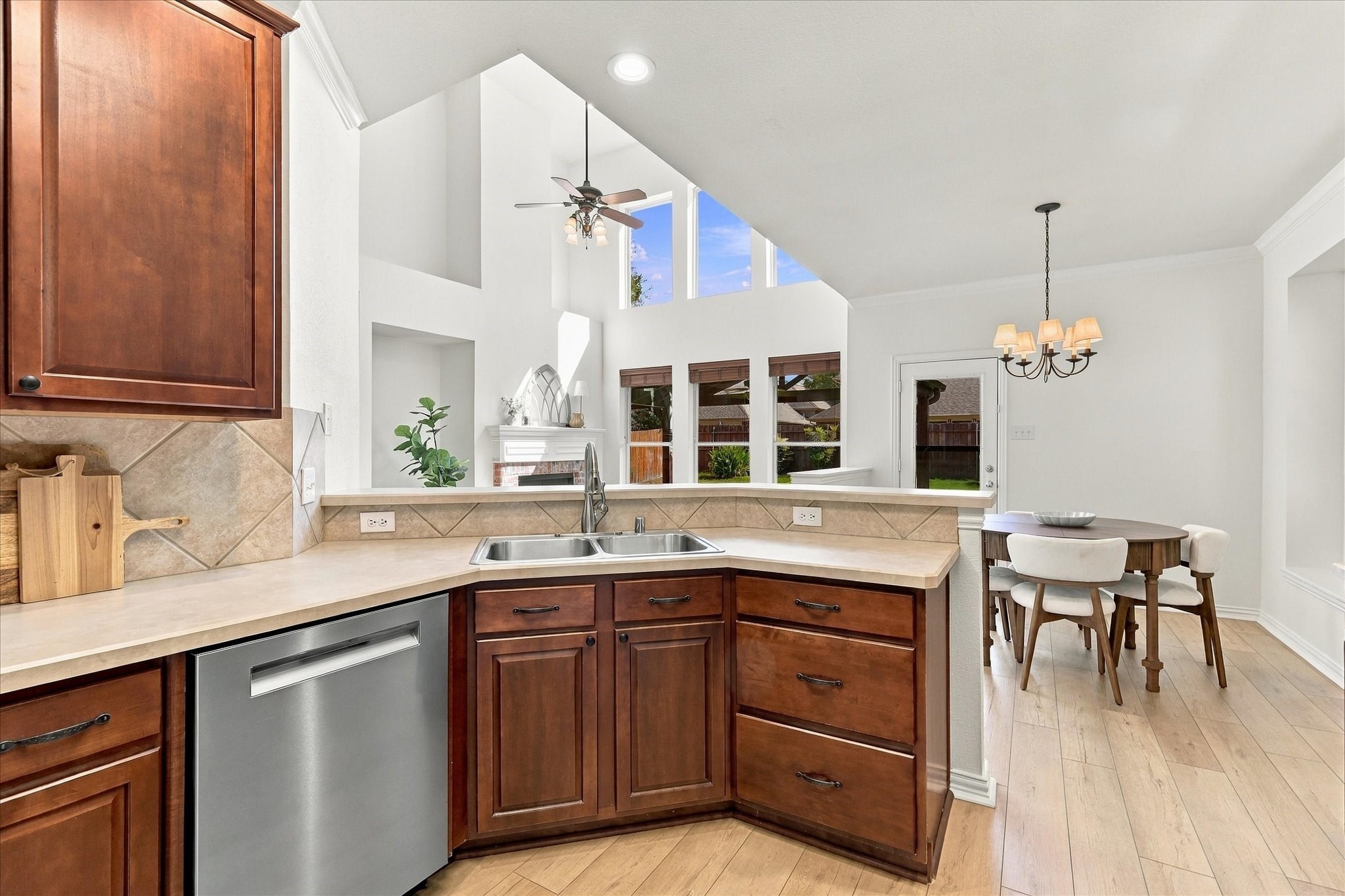 3532 Westminister Trail