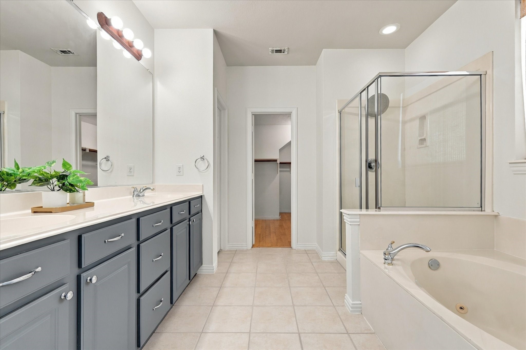 3532 Westminister Trail