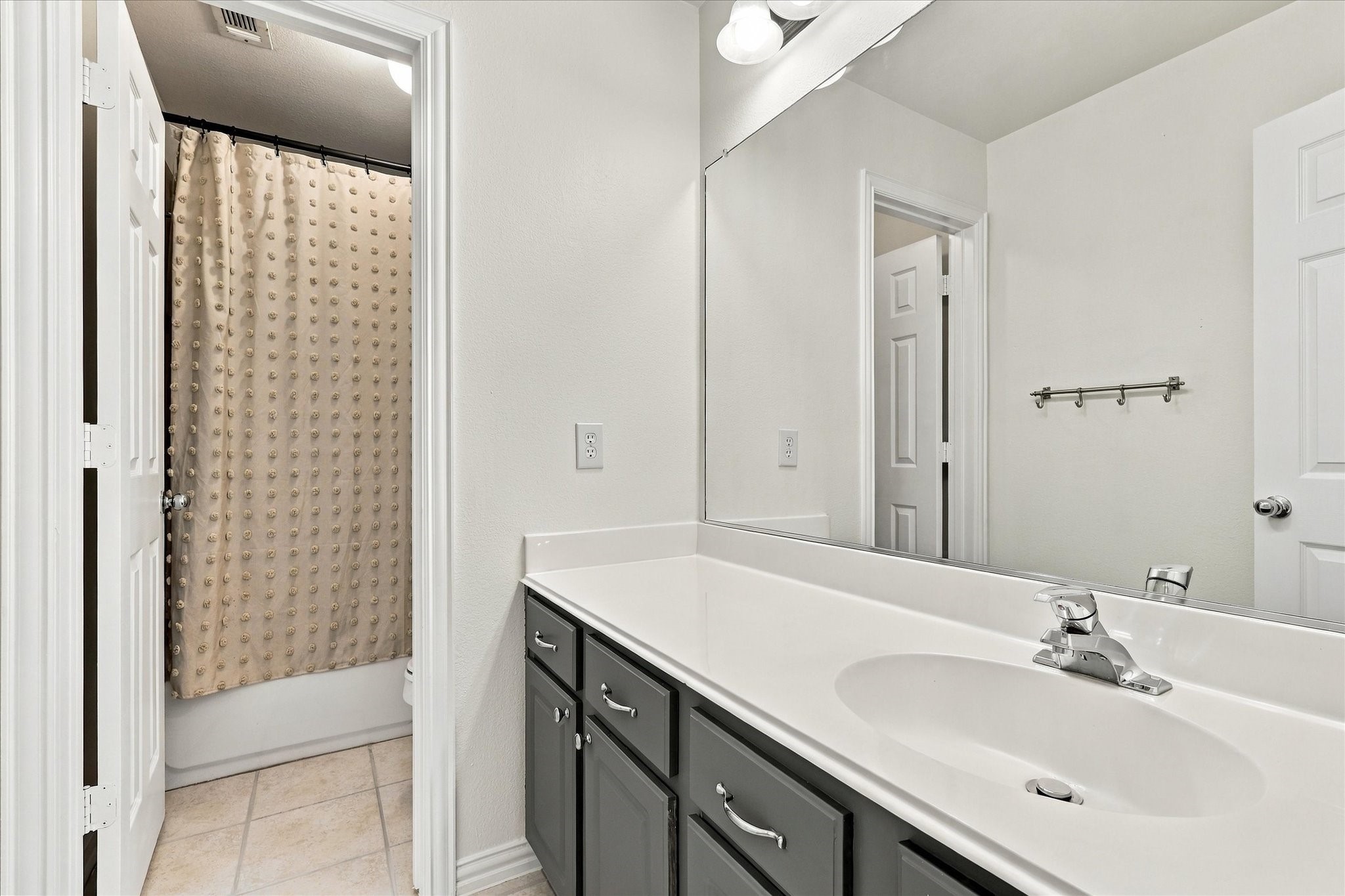 3532 Westminister Trail