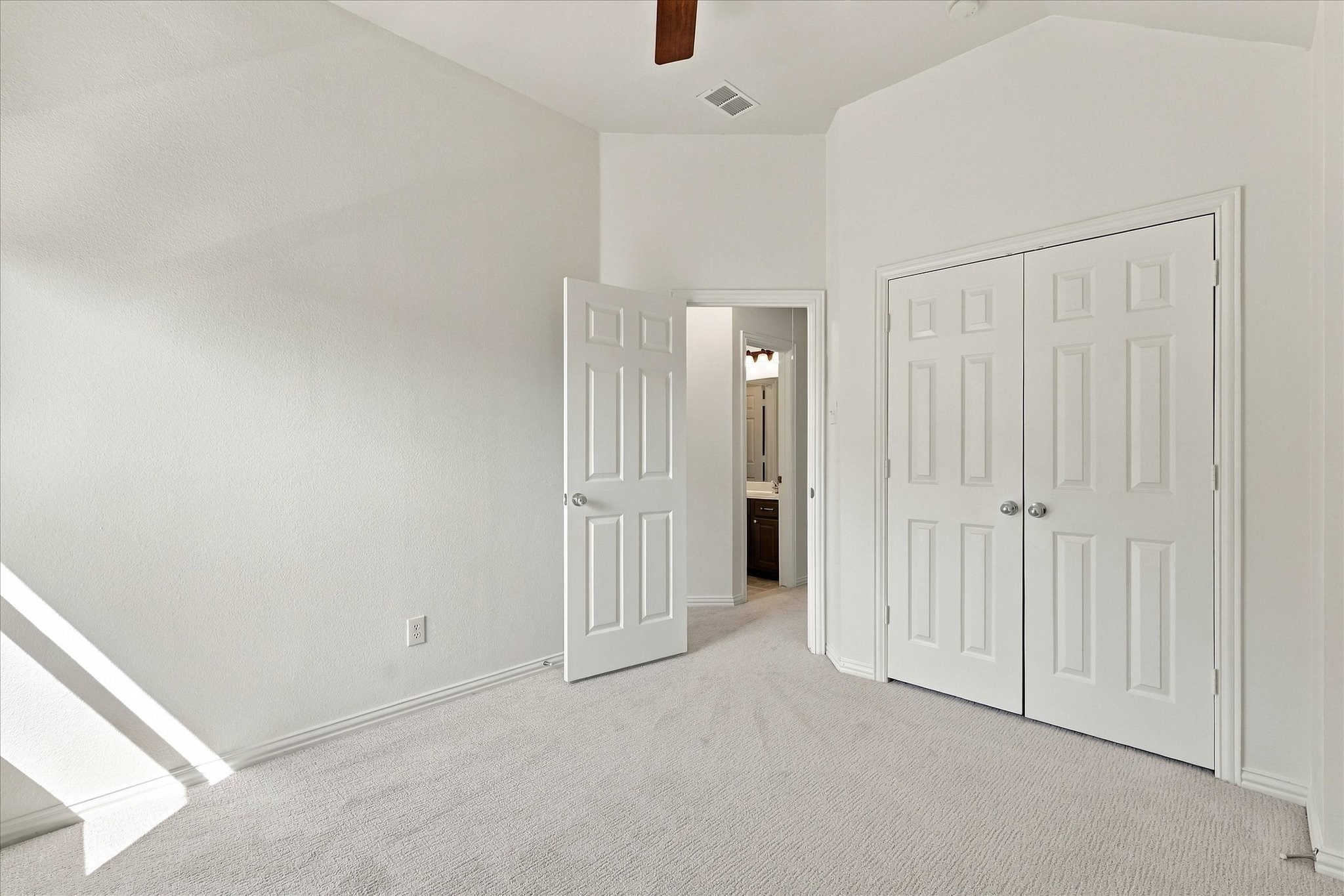 3532 Westminister Trail