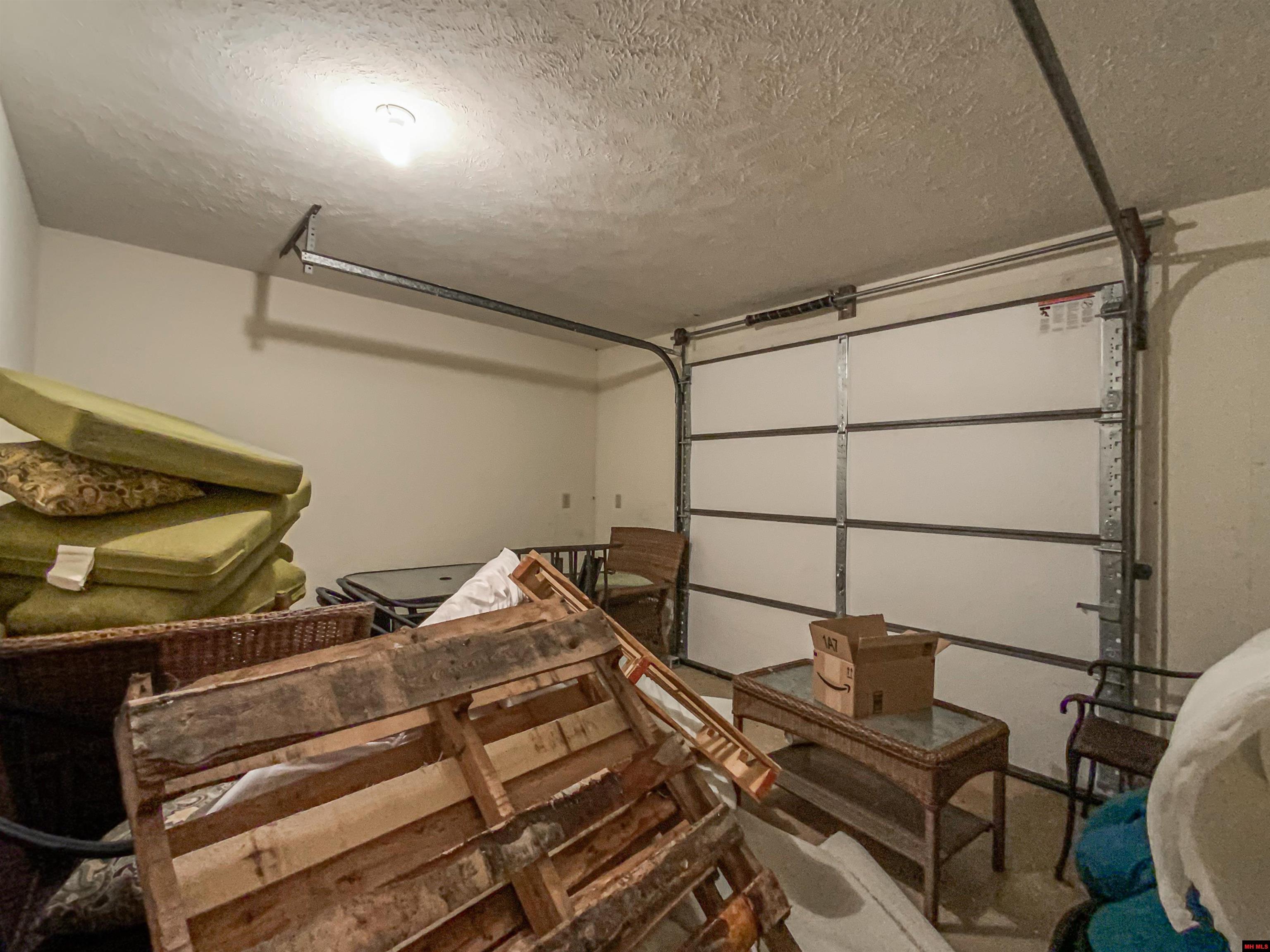 304 NORTHPOINTE DRIVE