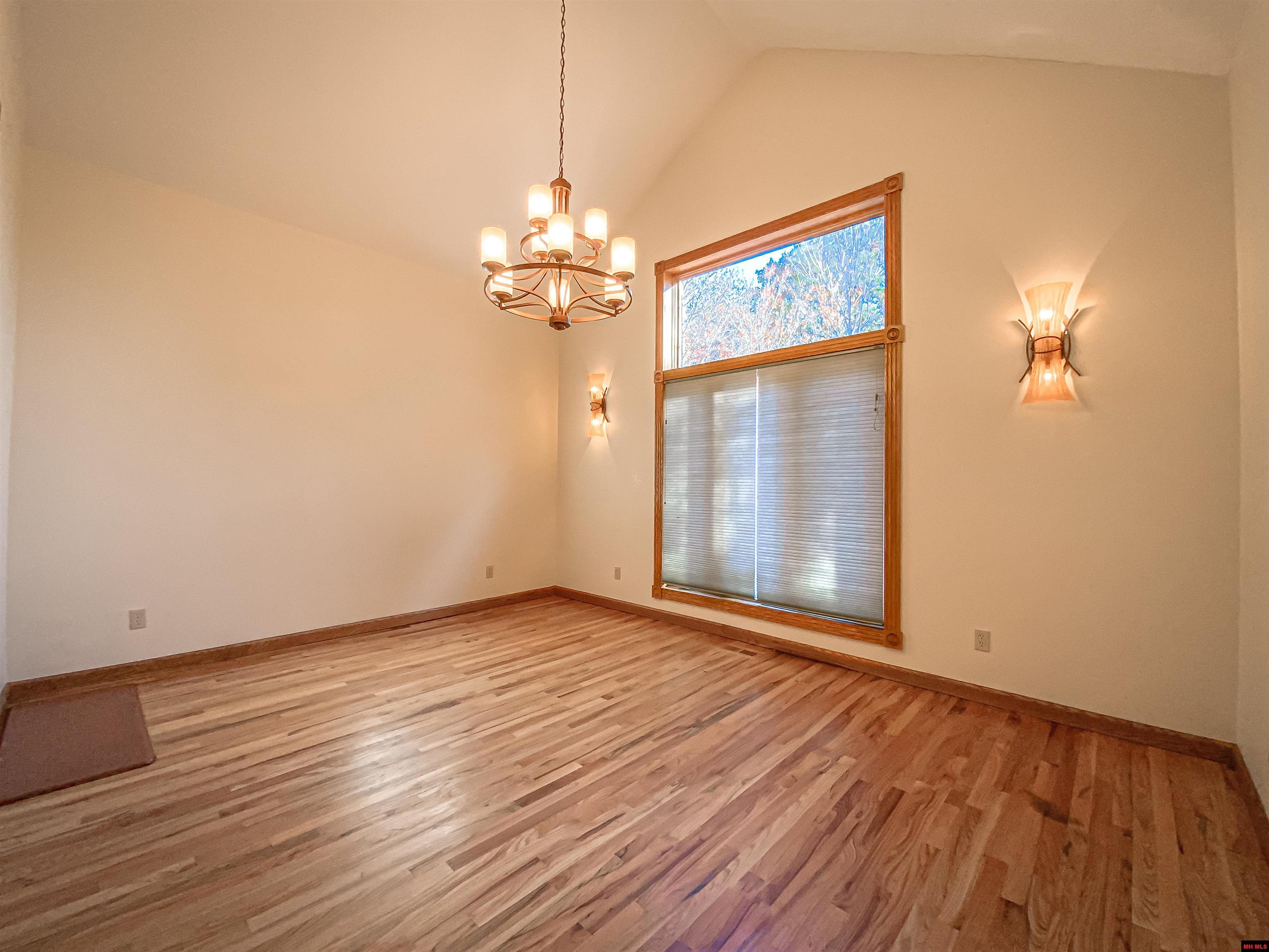 304 NORTHPOINTE DRIVE