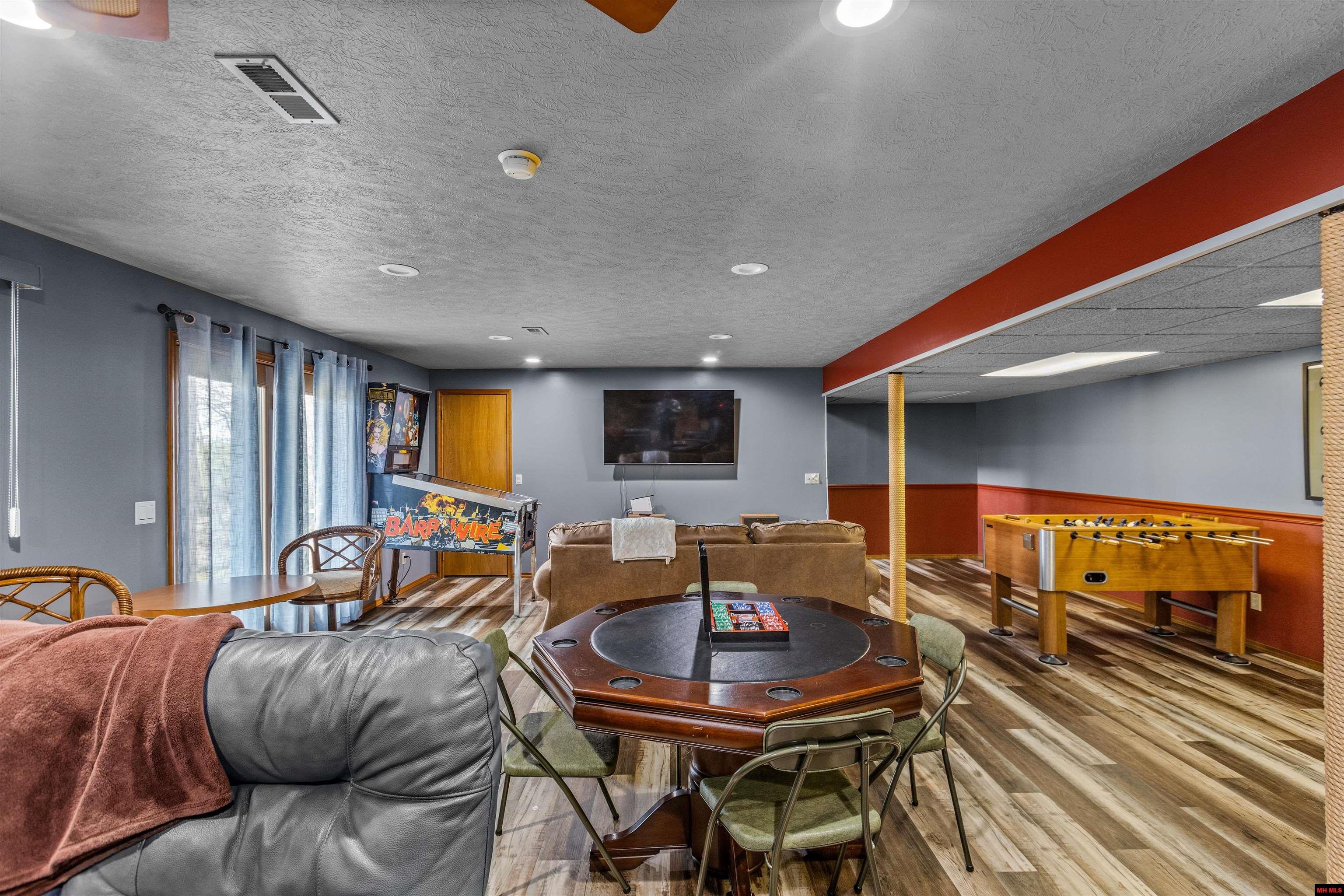 1044 BELLE COVE ROAD