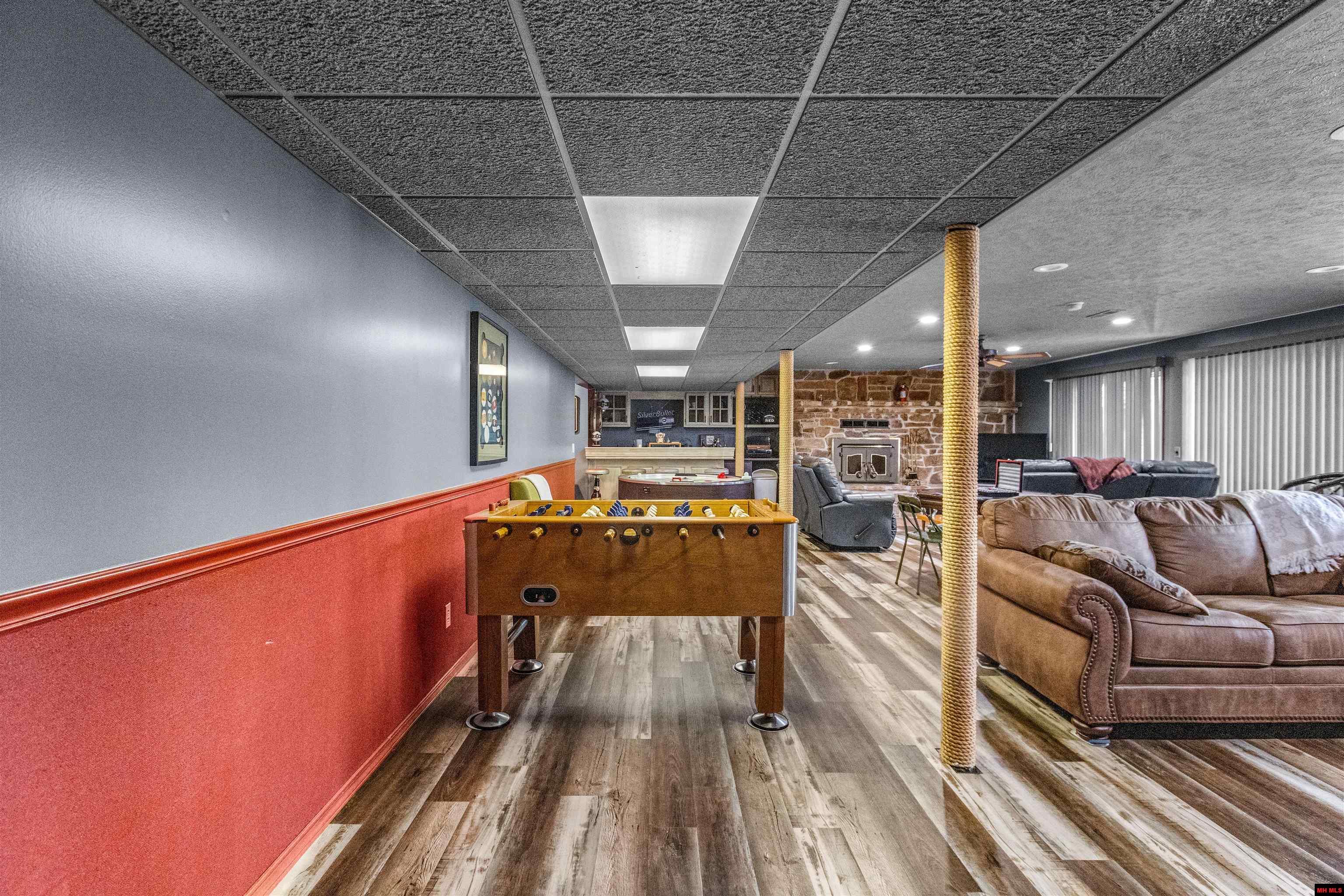 1044 BELLE COVE ROAD