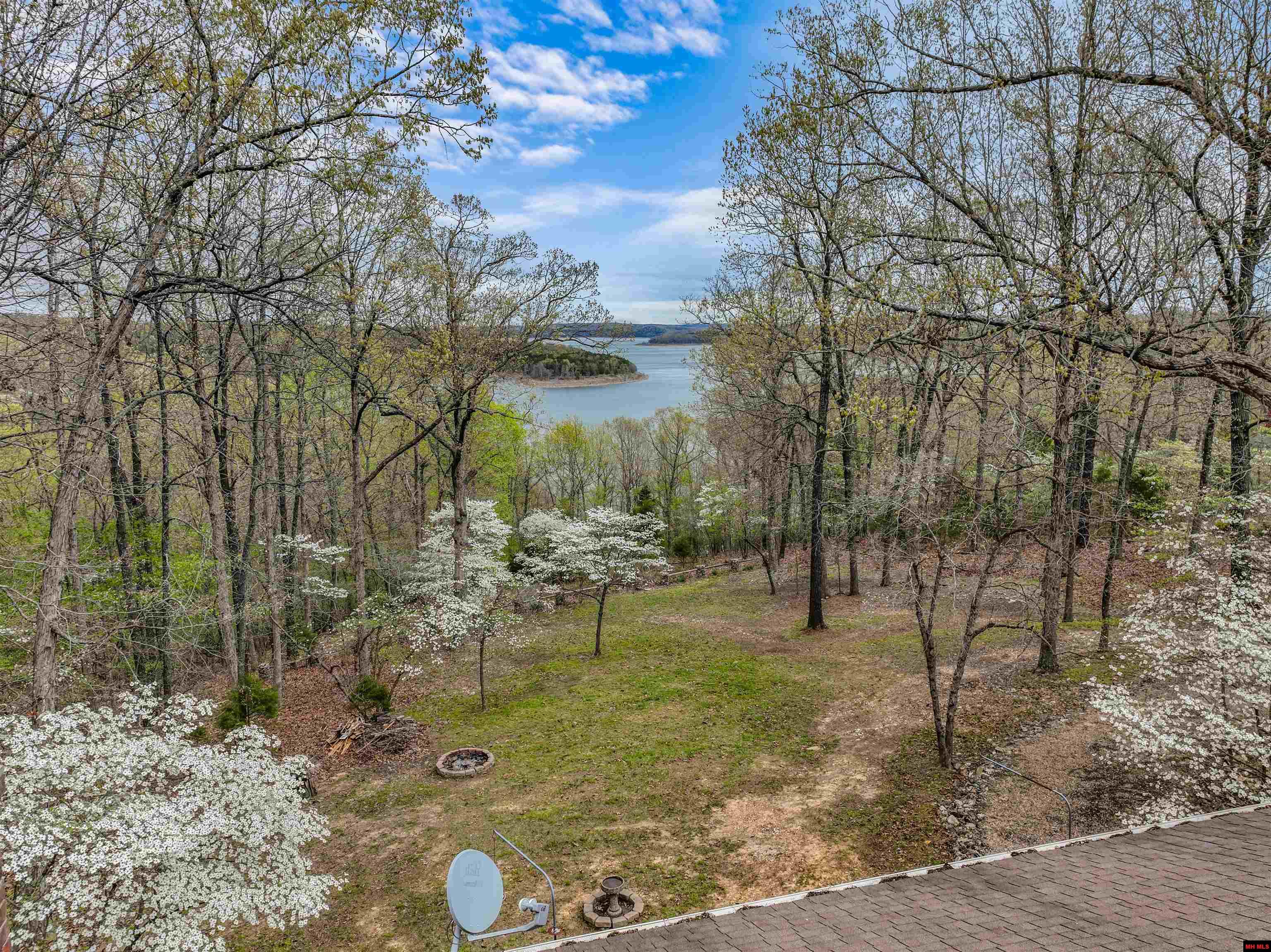 1044 BELLE COVE ROAD