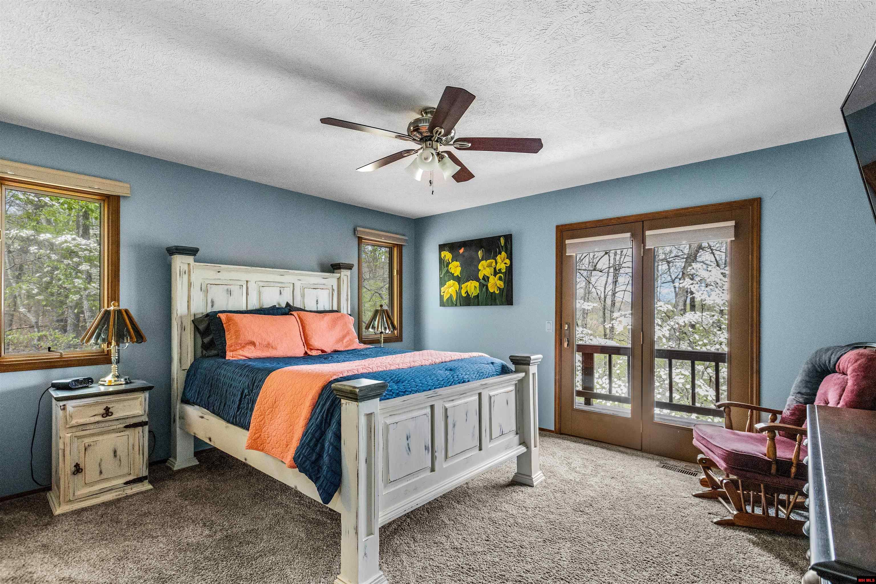 1044 BELLE COVE ROAD