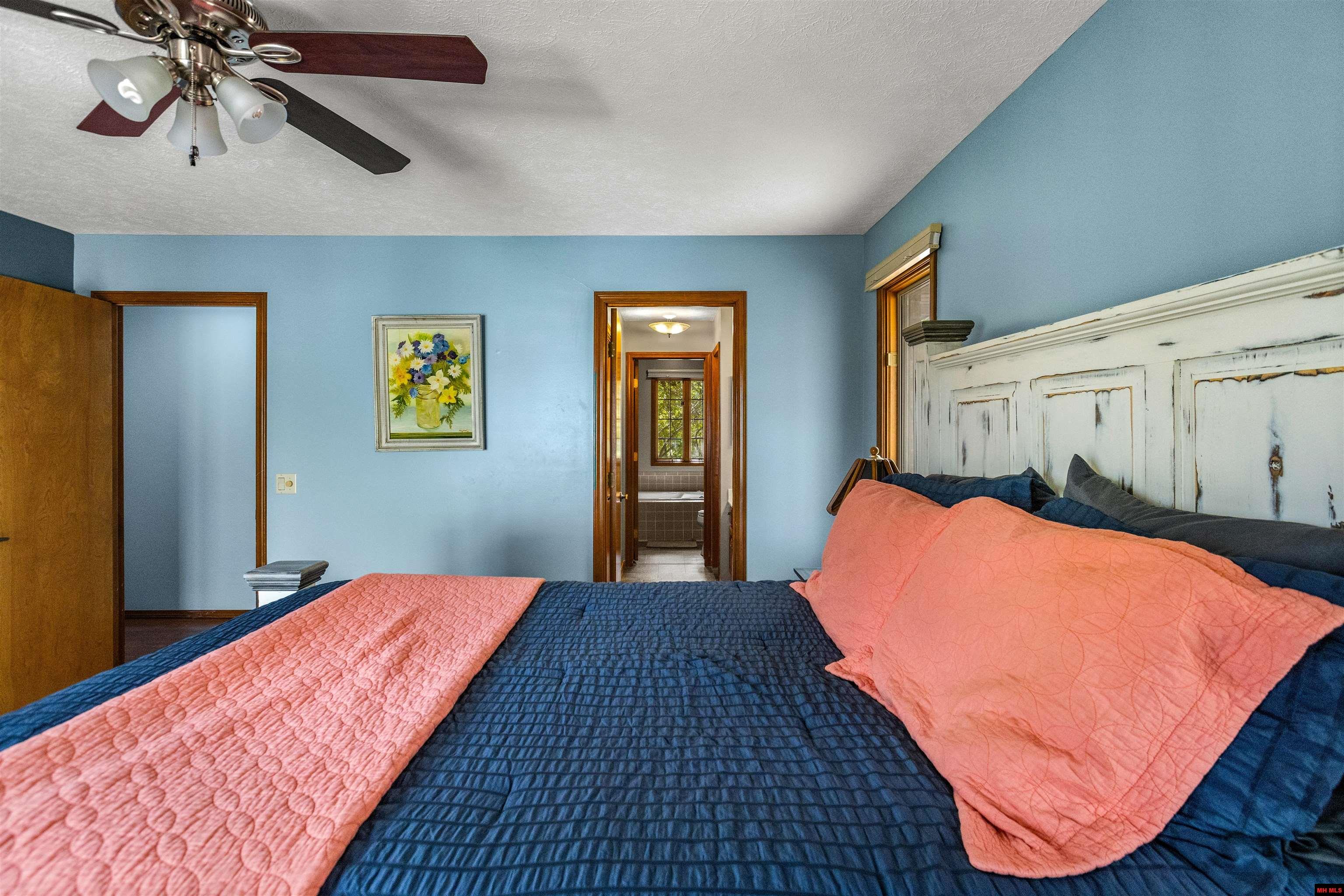 1044 BELLE COVE ROAD