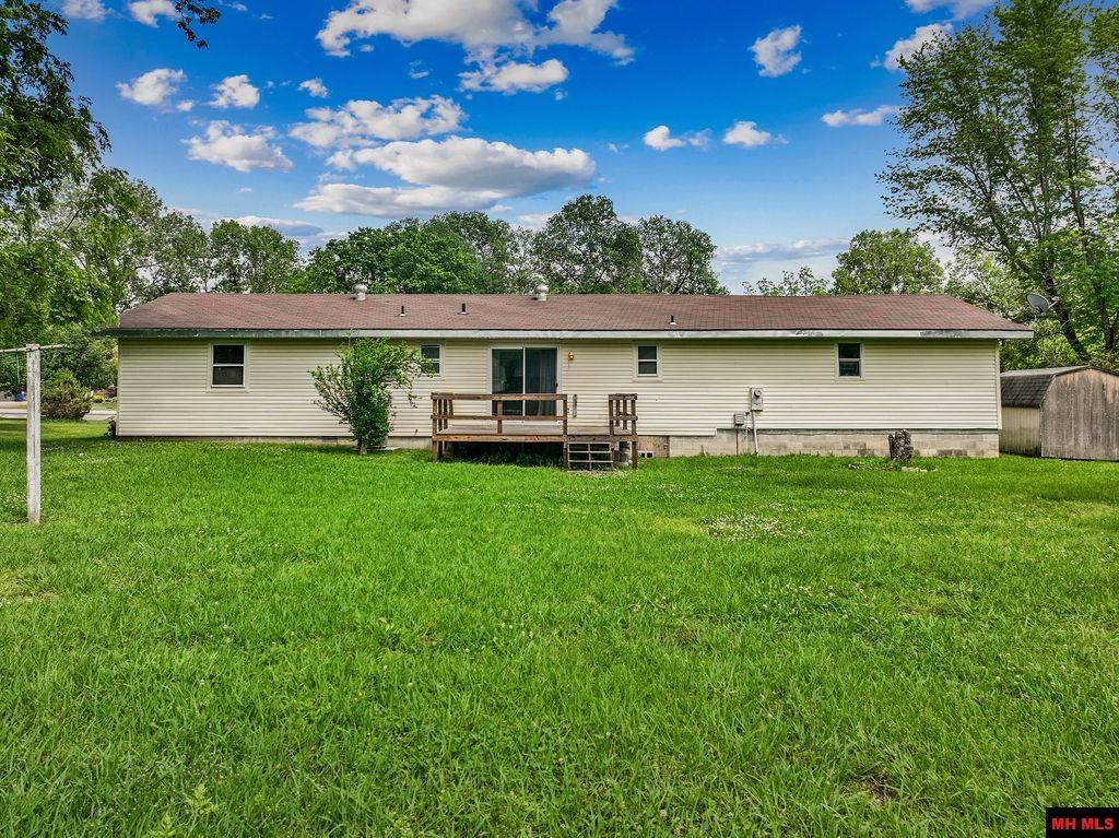 1117 OVERLOOK DRIVE