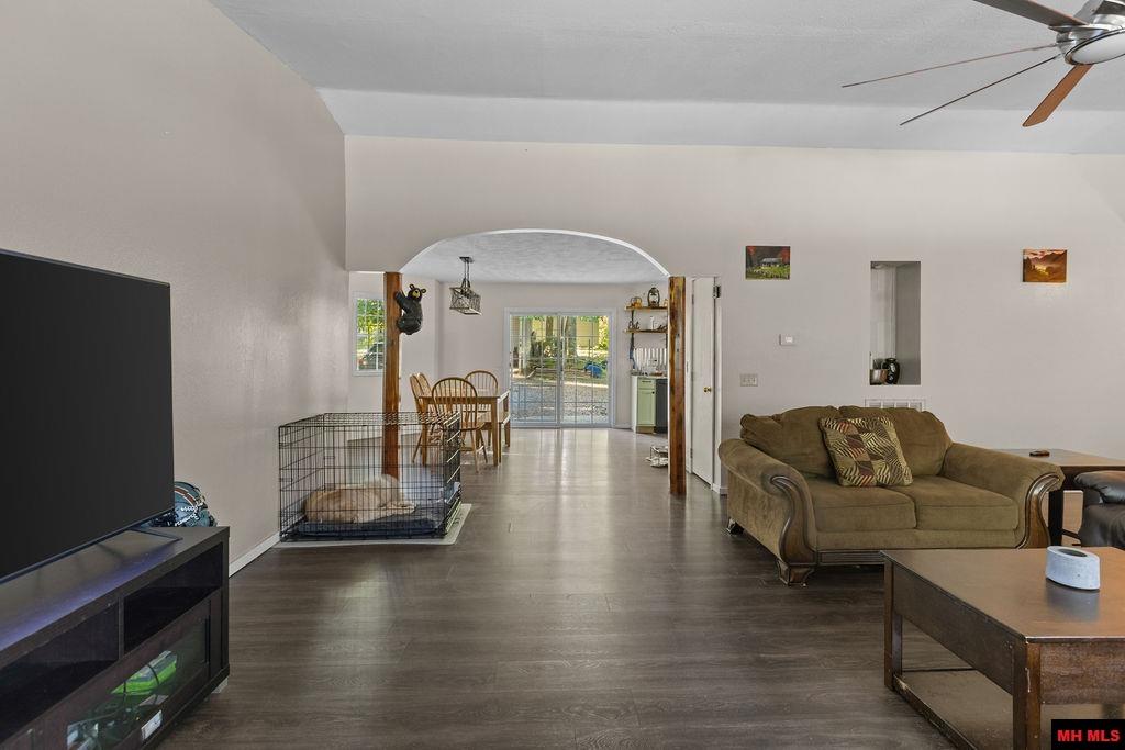 128 BLUE CEDAR DRIVE