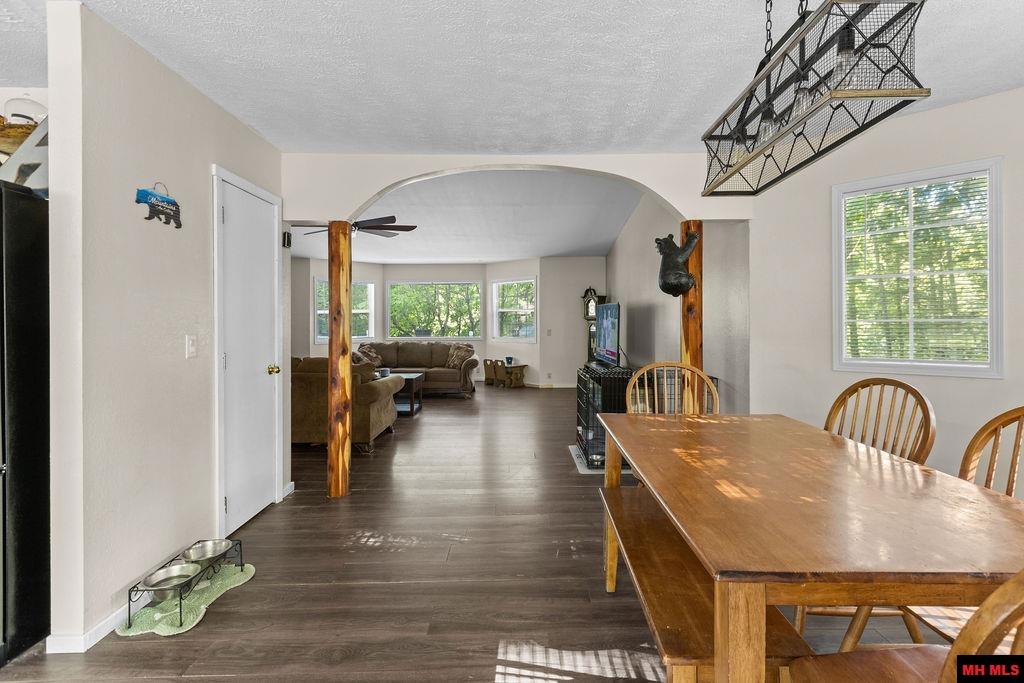 128 BLUE CEDAR DRIVE
