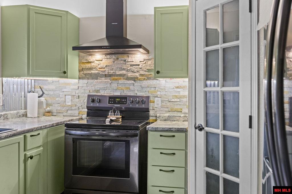 128 BLUE CEDAR DRIVE