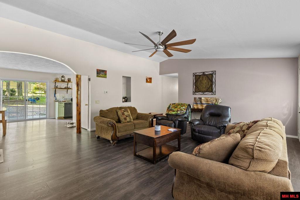 128 BLUE CEDAR DRIVE