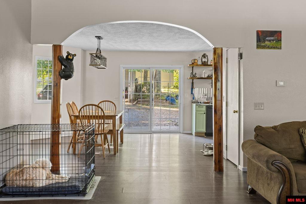 128 BLUE CEDAR DRIVE