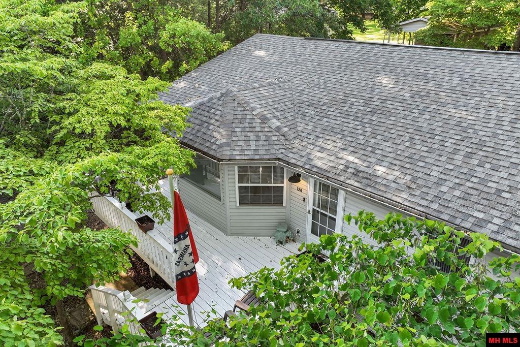 128 BLUE CEDAR DRIVE
