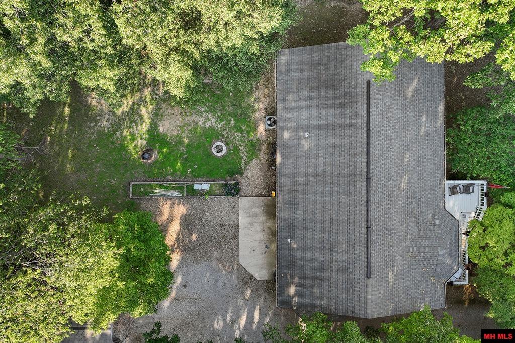 128 BLUE CEDAR DRIVE