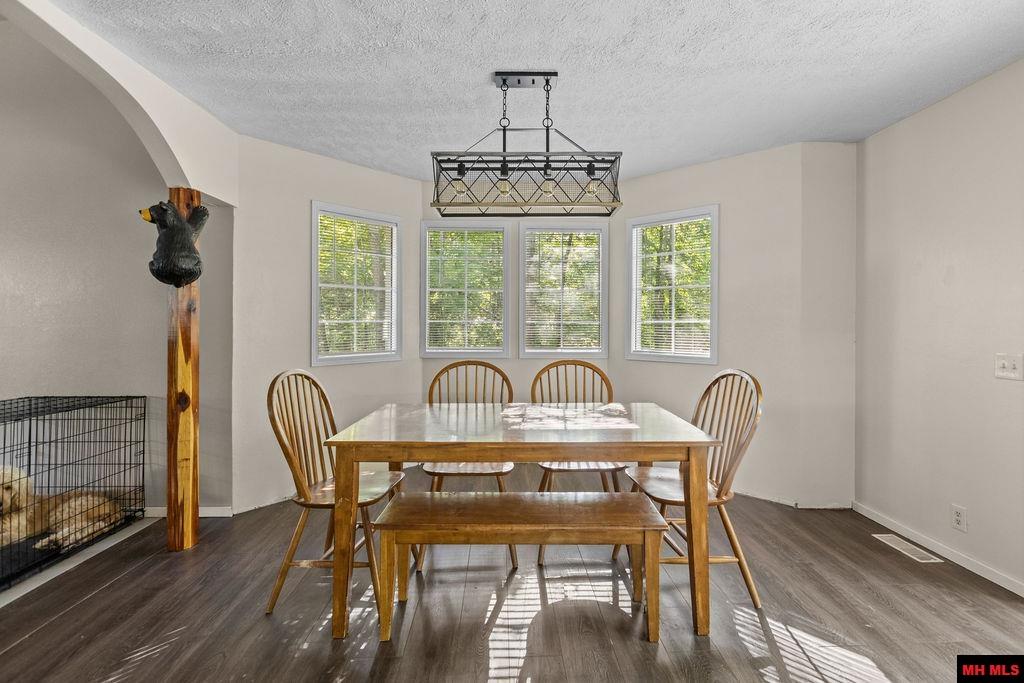 128 BLUE CEDAR DRIVE