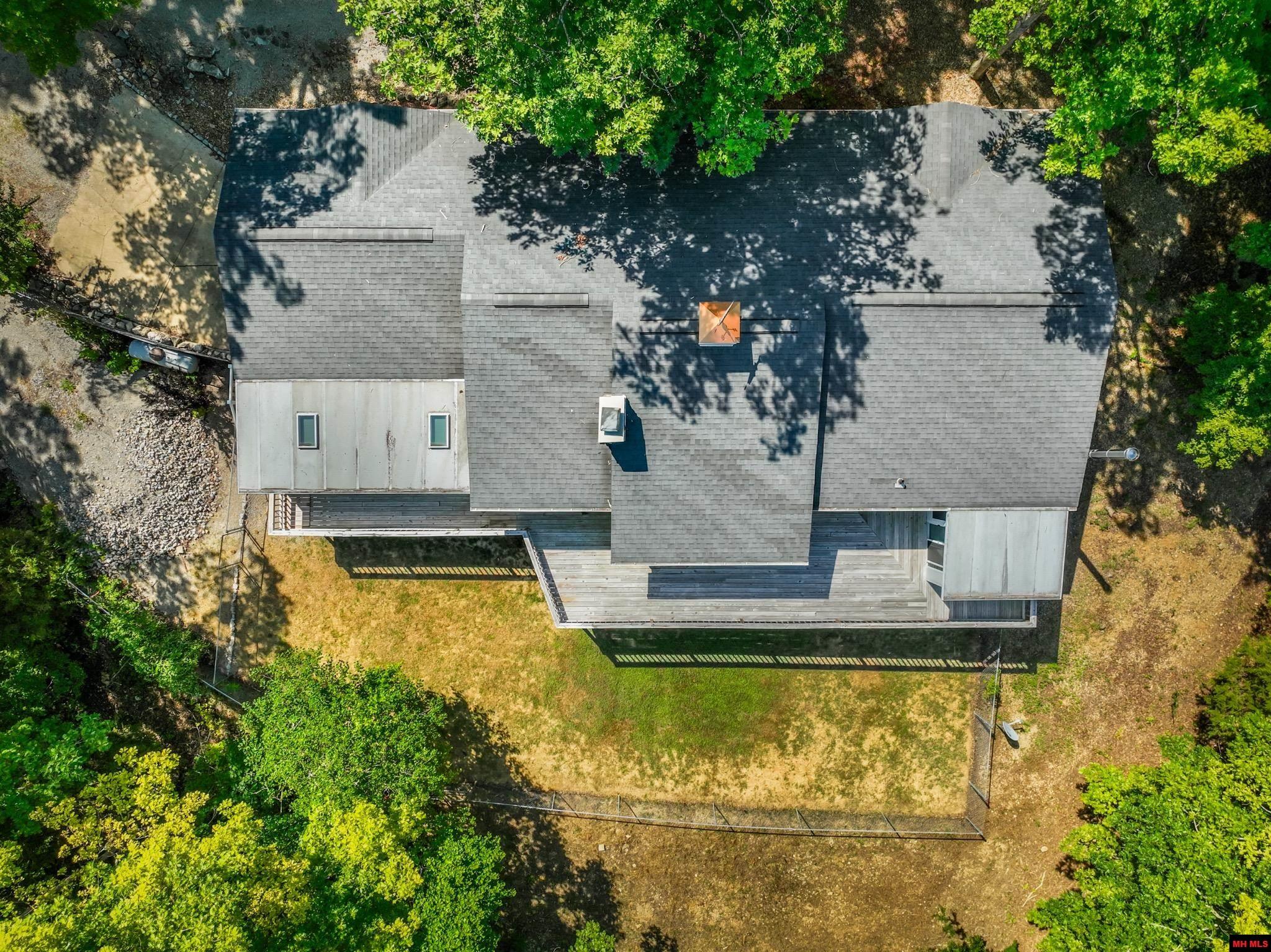 128 BRIGHTON STREET