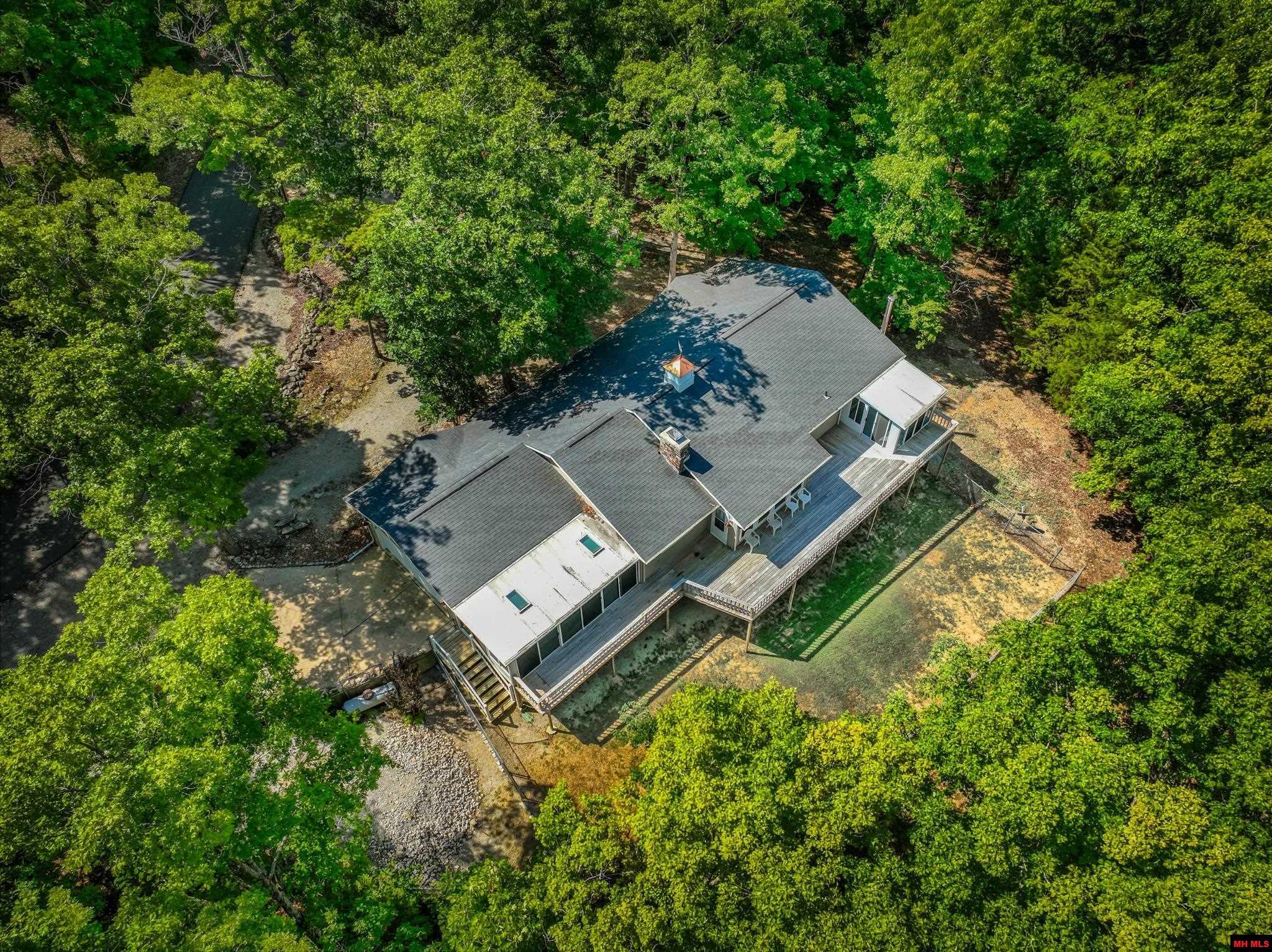 128 BRIGHTON STREET