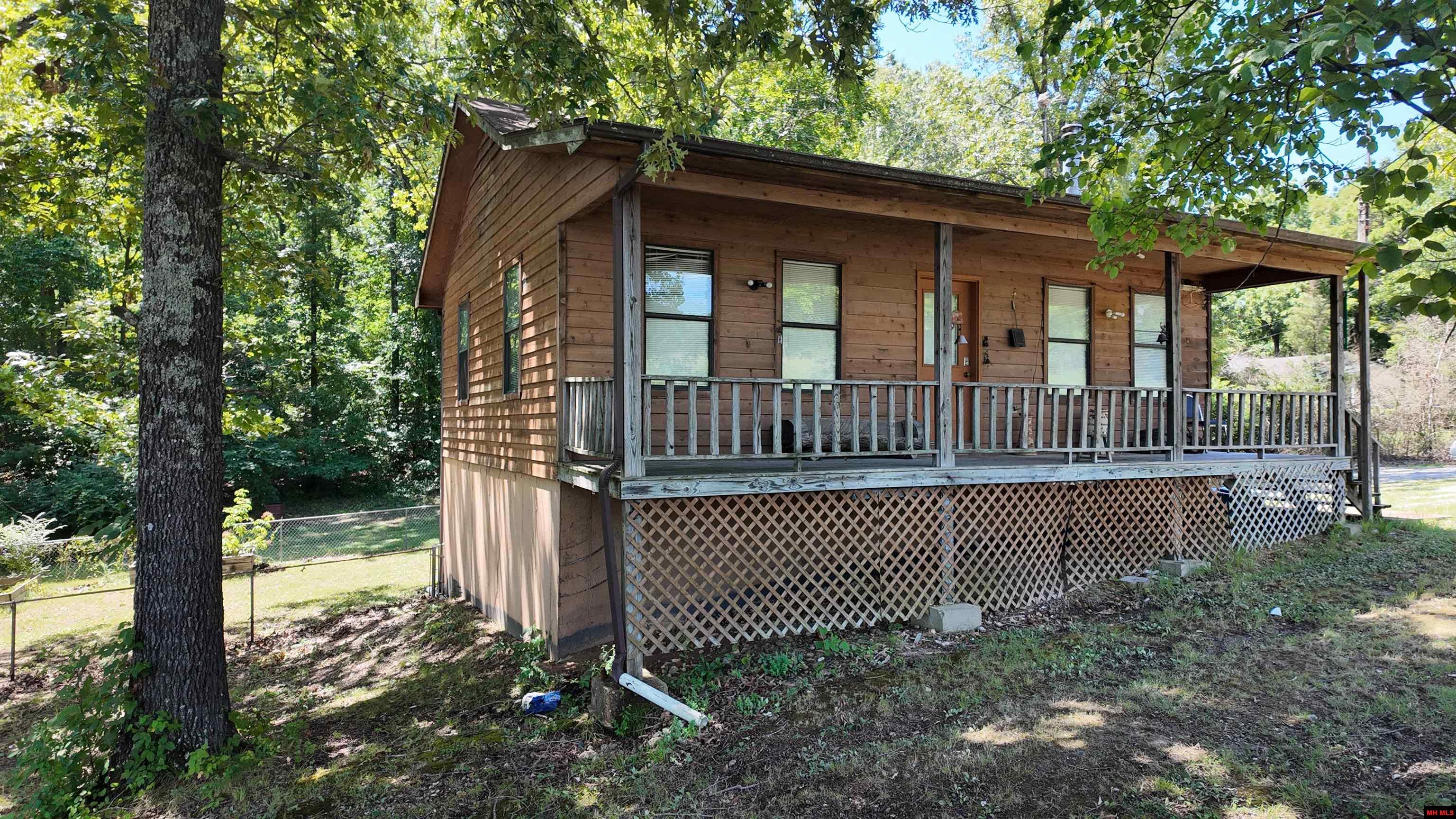 9689 HWY 62 EAST
