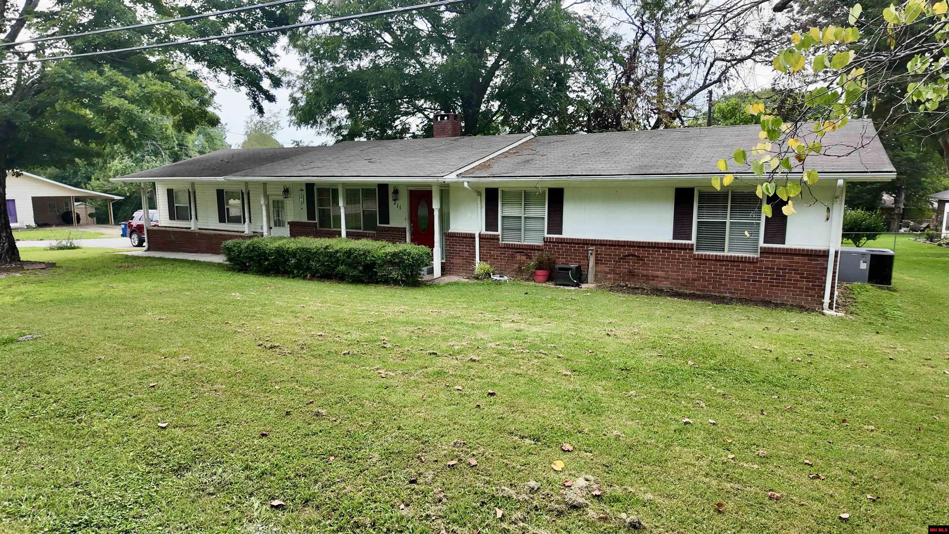 211 REDBUD STREET