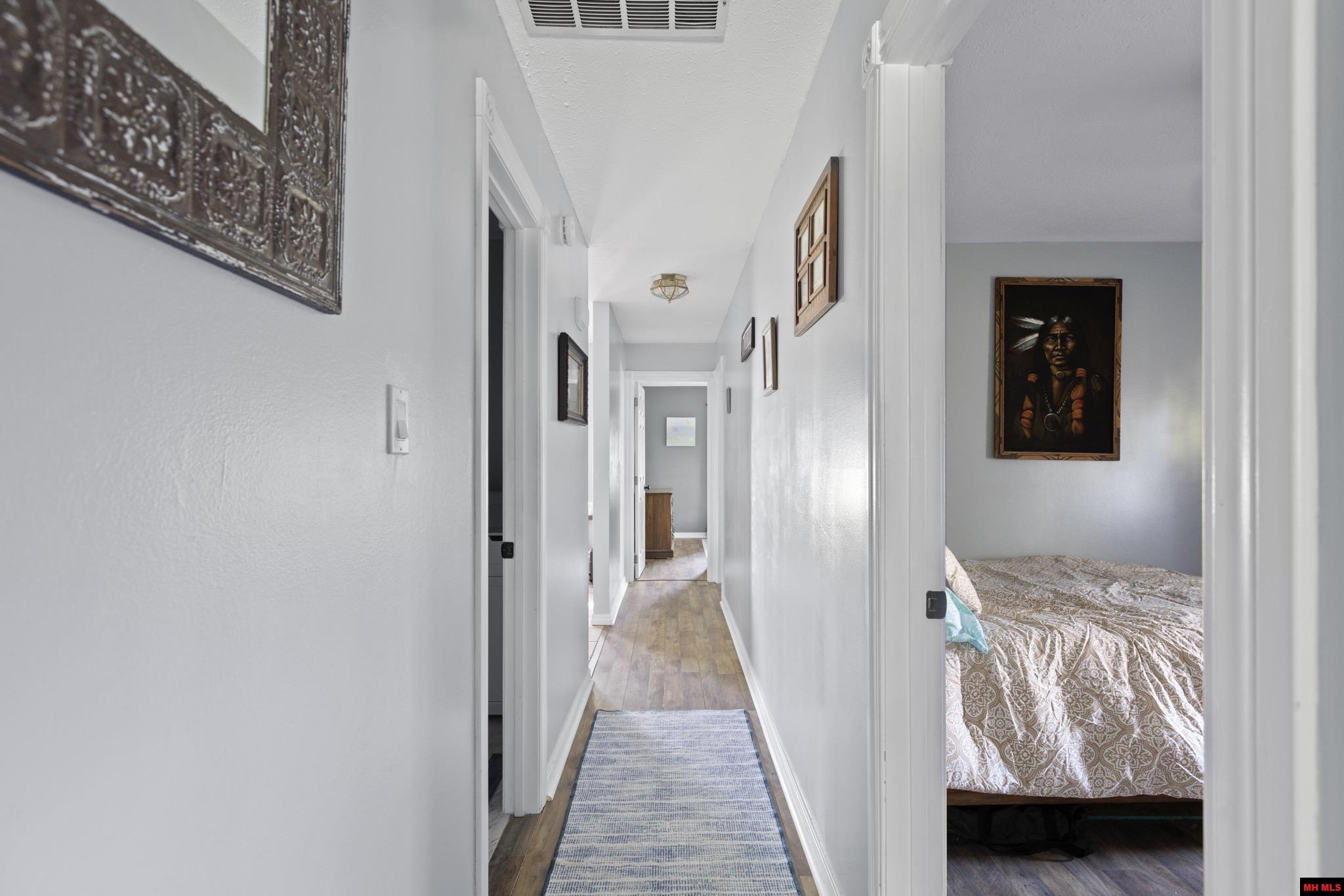 1111 LEONARD DRIVE
