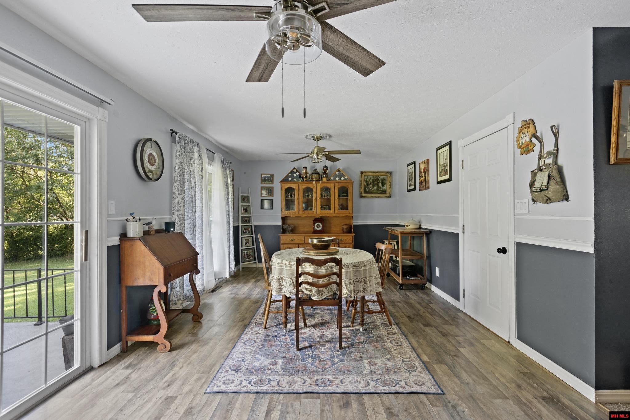 1111 LEONARD DRIVE
