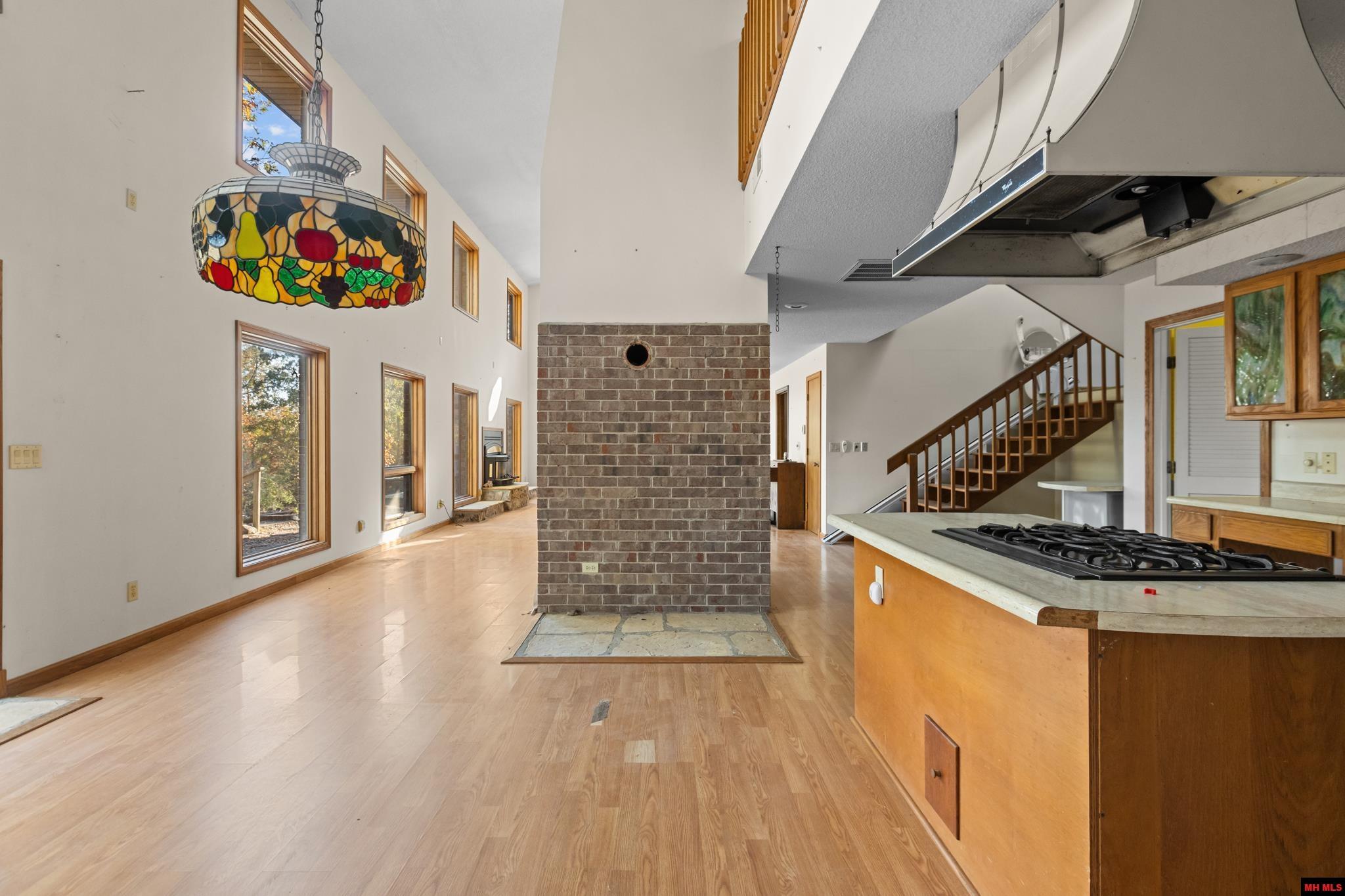 619 ROCKY RIDGE ROAD