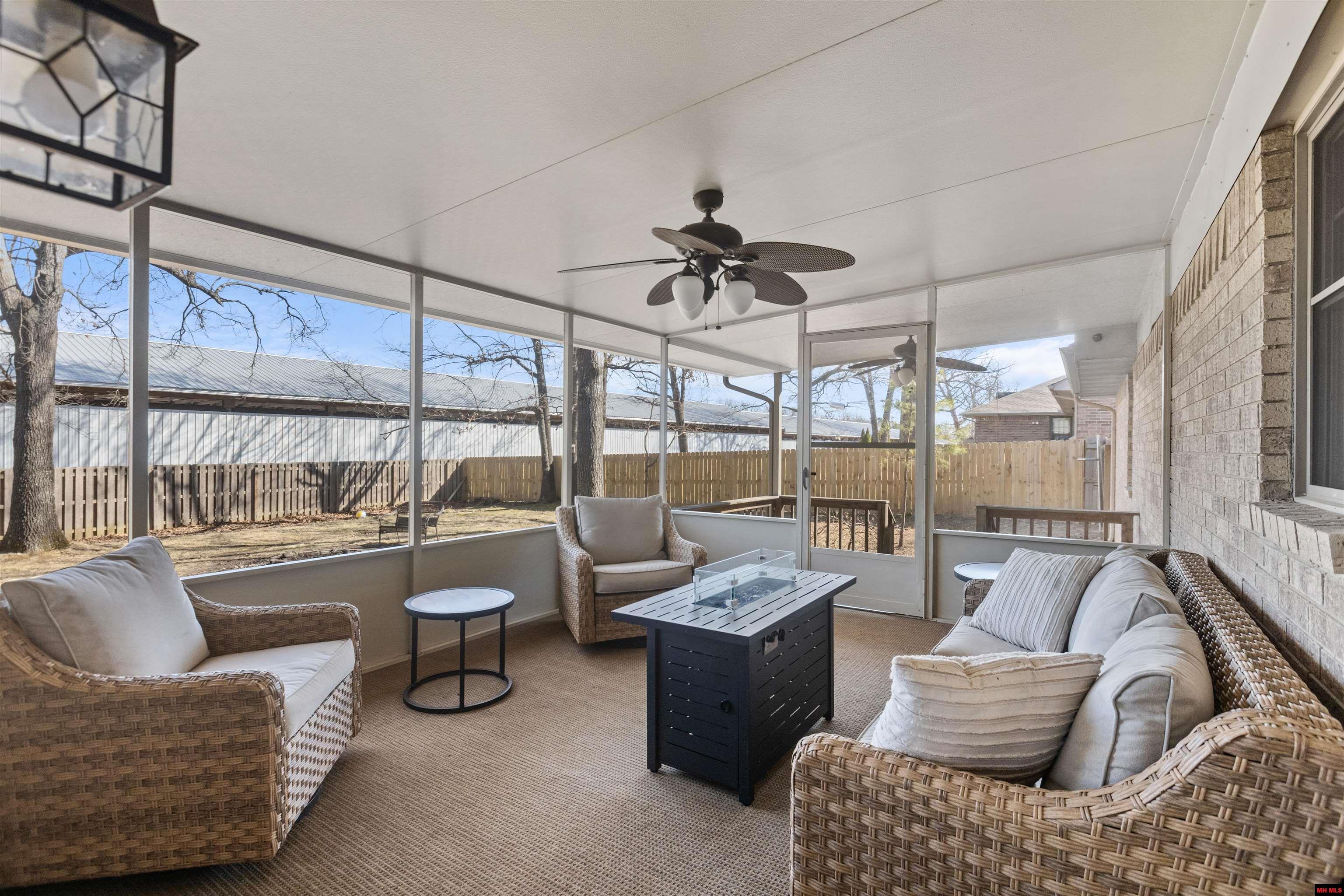 2116 NORWOOD DRIVE